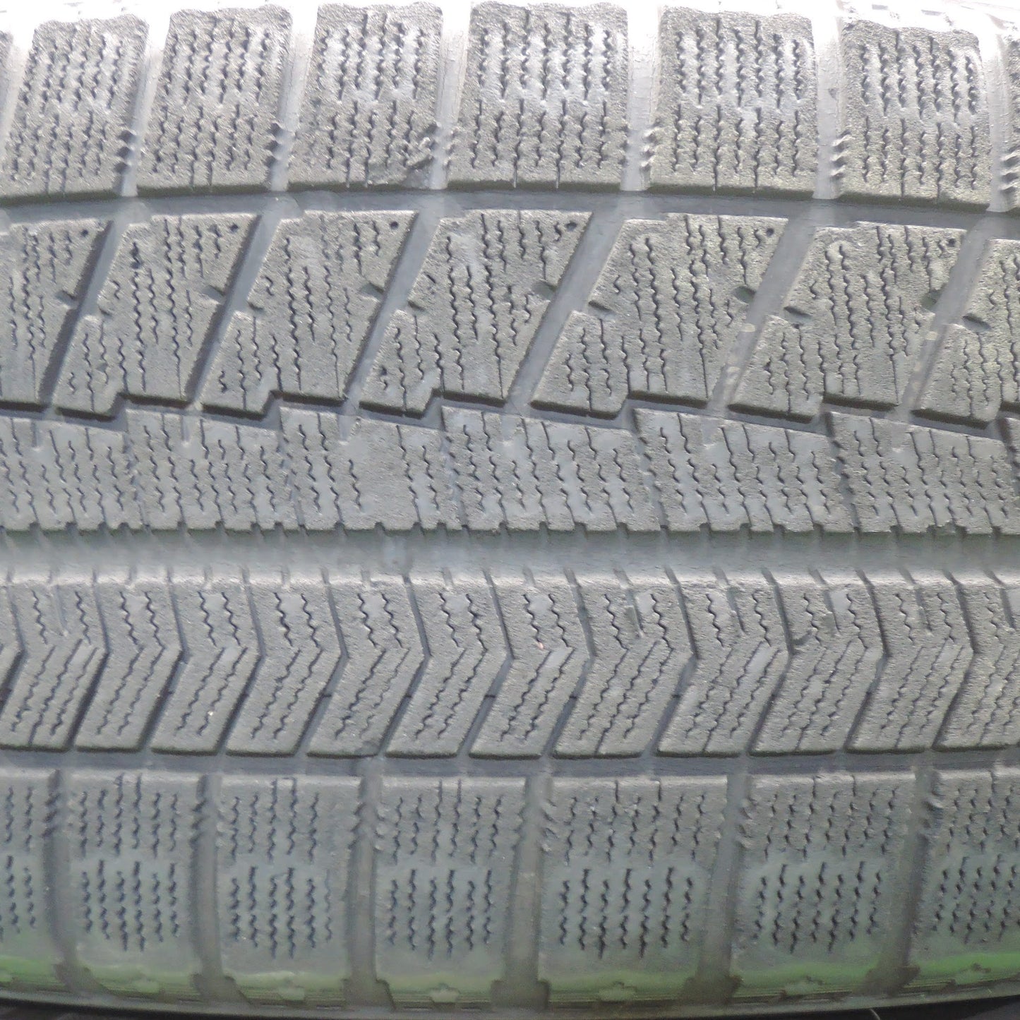 [送料無料]キレイ★ベンツ 等 AGA TAS 205/55R16 スタッドレス ブリヂストン ブリザック VRX 16インチ PCD112/5H★3081701NJス