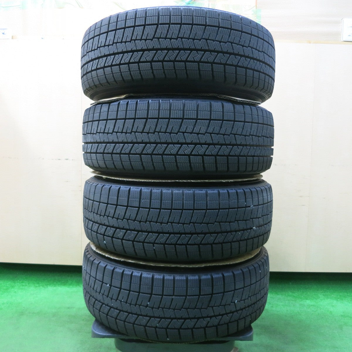 *送料無料* バリ溝！20年！9.5分★スタッドレス LM SPORT 195/45R17 ダンロップ ウインターマックス 03 LMスポーツ 17インチ PCD114.3/5H★4021706イス