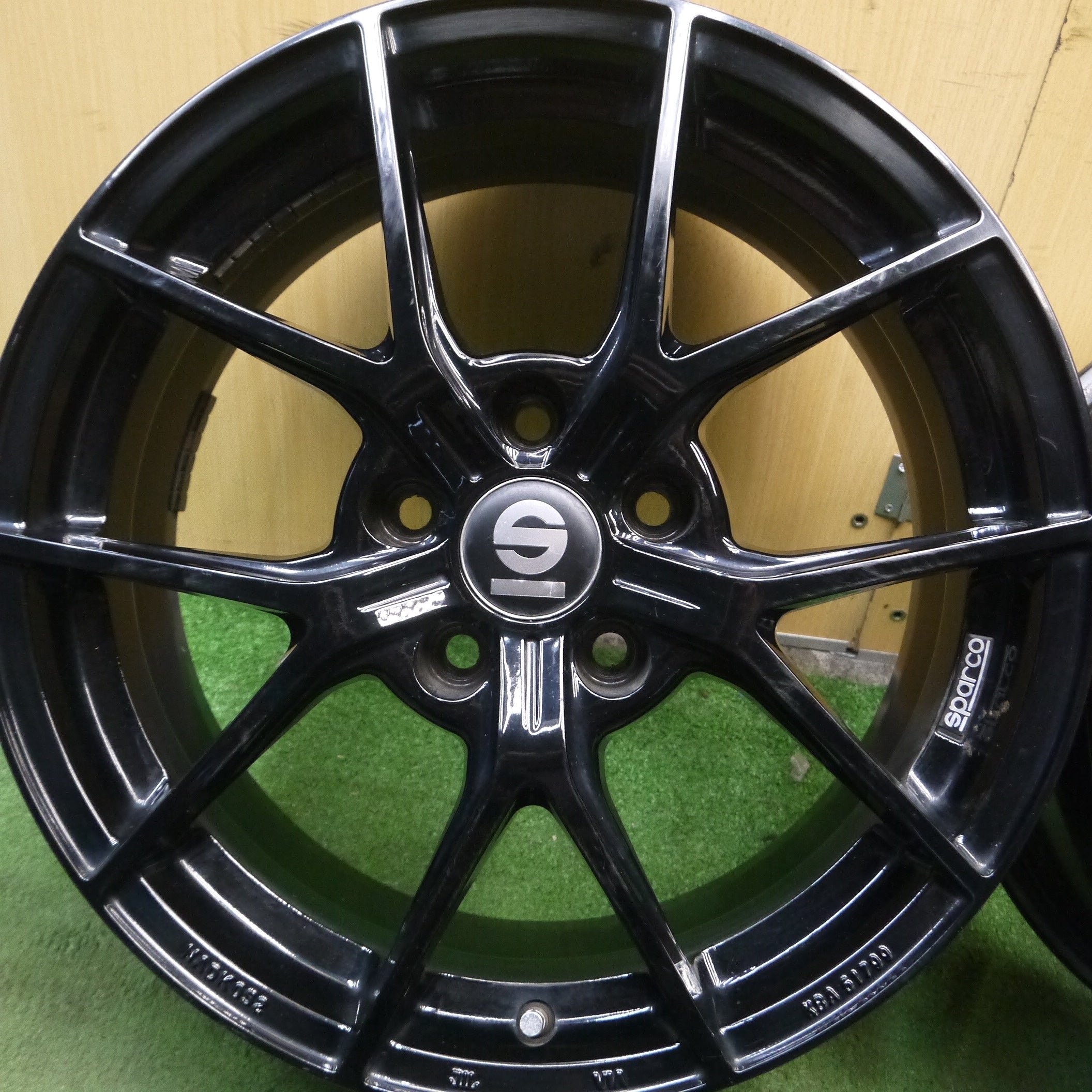 *送料無料*4本価格★Sparco Podio スパルコ ポディオ ホイール 17インチ 17×7.5J PCD114.3/5H★4012603Hホ