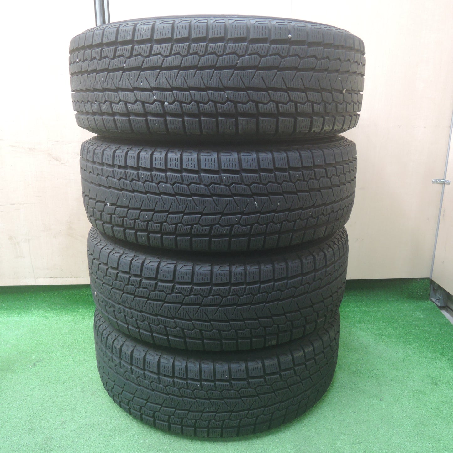 *送料無料*バリ溝！キレイ！9分★スタッドレス 225/65R17 ヨコハマ アイスガード G075 BRANDLE-LINE 17インチ PCD114.3/5H★3121310SYス