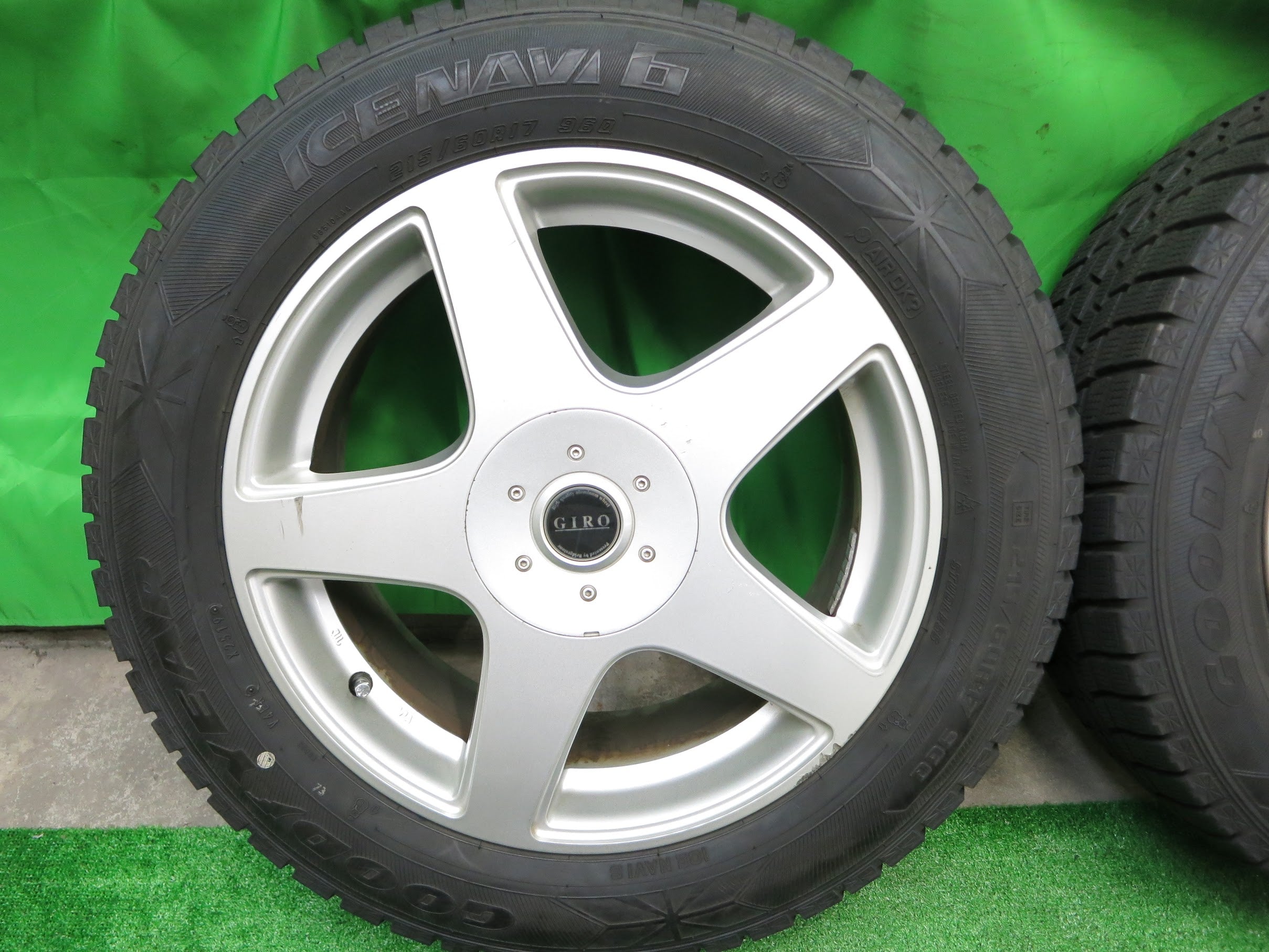 215/60r16 D.D.Sホイール スタッドレス 美品4本セット - 車のパーツ