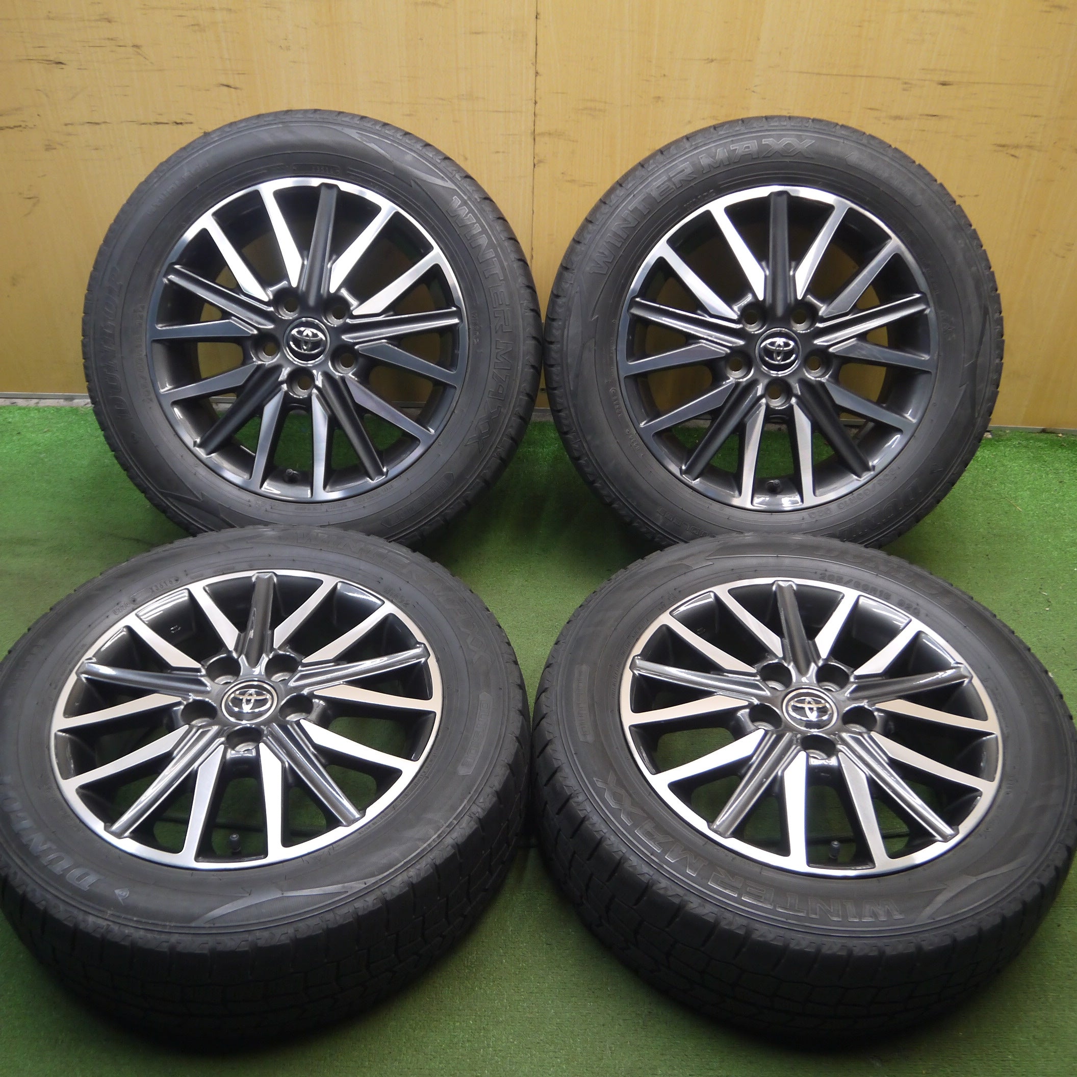 *送料無料*キレイ★トヨタ 80系 ヴォクシー 純正 205/60R16 スタッドレス ダンロップ ウインターマックス WM02  PCD114.3/5H★4012202Hス