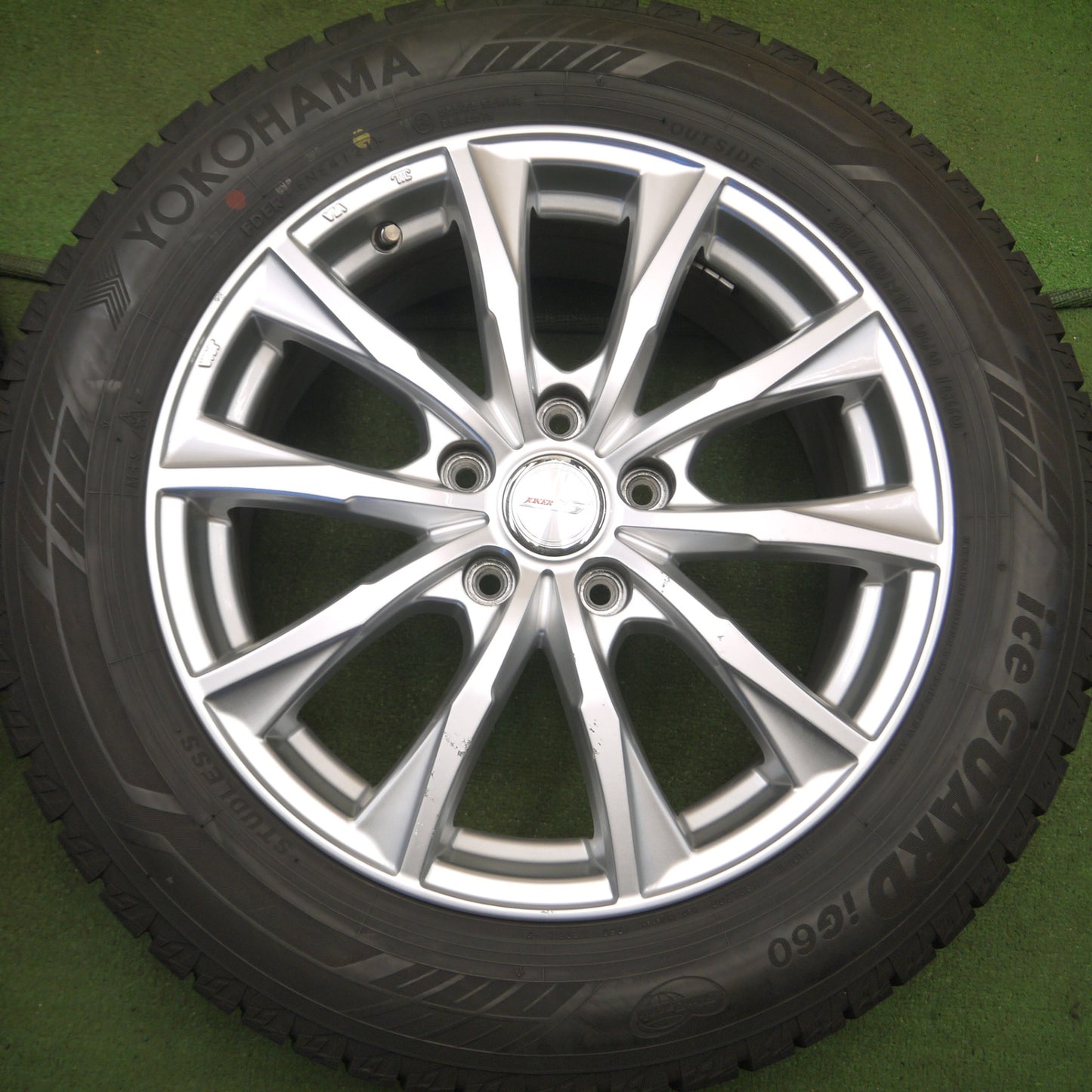 *送料無料* バリ溝！21年！キレイ！9.5分★スタッドレス 215/60R17 ヨコハマ アイスガード iG60 JOKER ジョーカー 17インチ PCD114.3/5H★4031105Hス