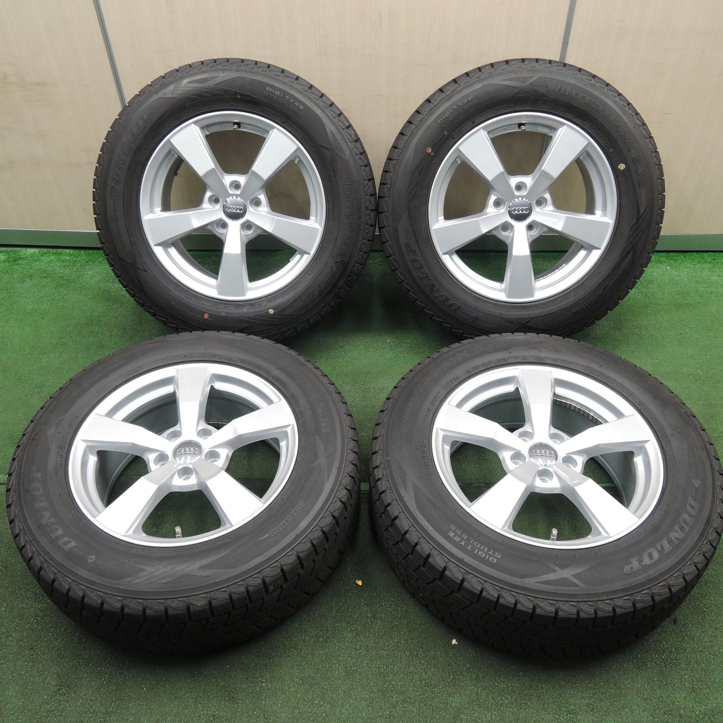 *送料無料* 超バリ溝！21年！綺麗！9.5分以上★アウディ 等 235/65R17 スタッドレス ダンロップ ウインターマックス SJ8 社外 アルミ 17インチ PCD112/5H★4021312TNス