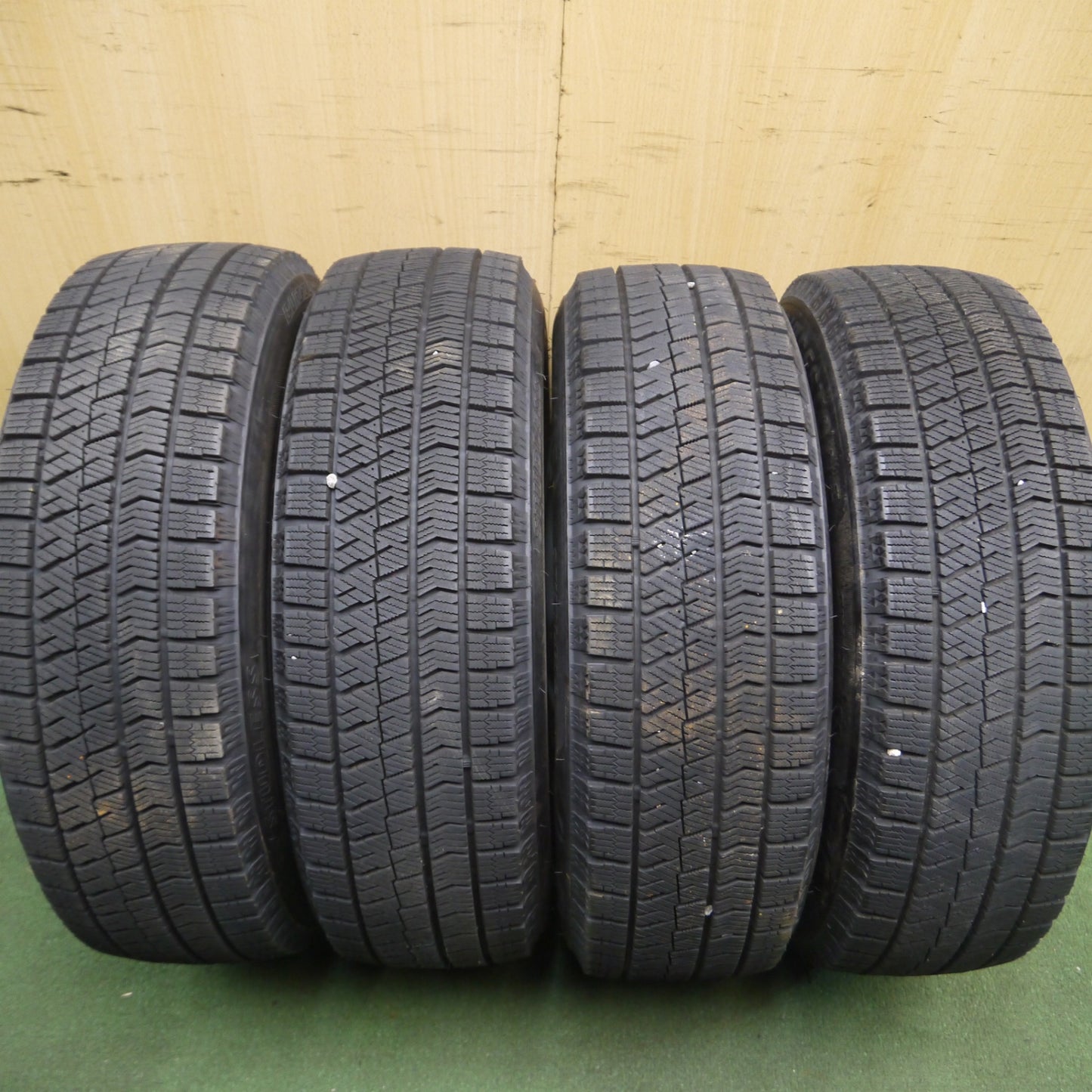 *送料無料*バリ溝！9.5分★トヨタ サクシード ワゴン 純正 スチール 175/65R14 スタッドレス ブリヂストン ブリザック VRX2 PCD100/4H★4013112Hス