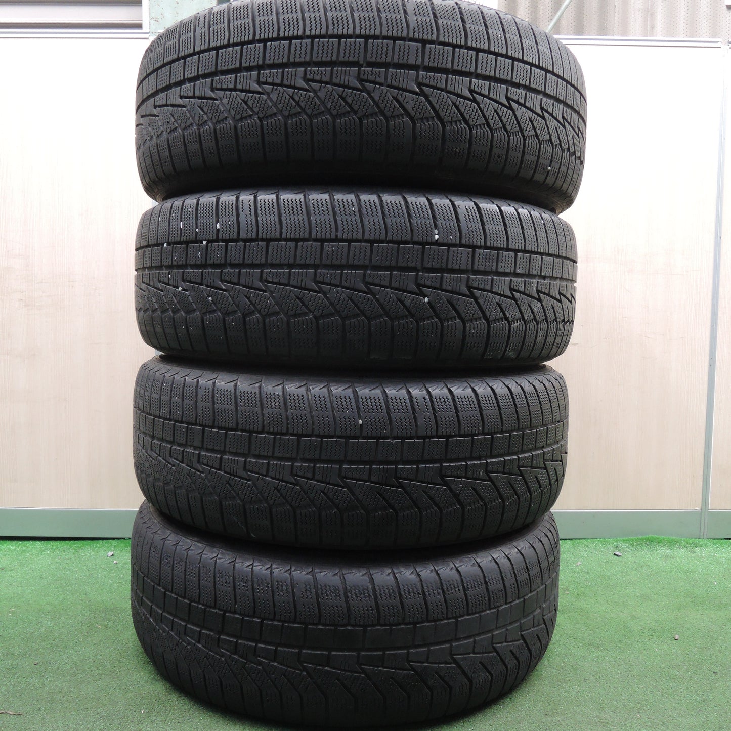 *送料無料*4本価格★スタッドレス 215/60R17 Sporsh ハンコック ウインターアイセプト IZ2A スポルシュ 17インチ PCD114.3/5H★4011316HAス