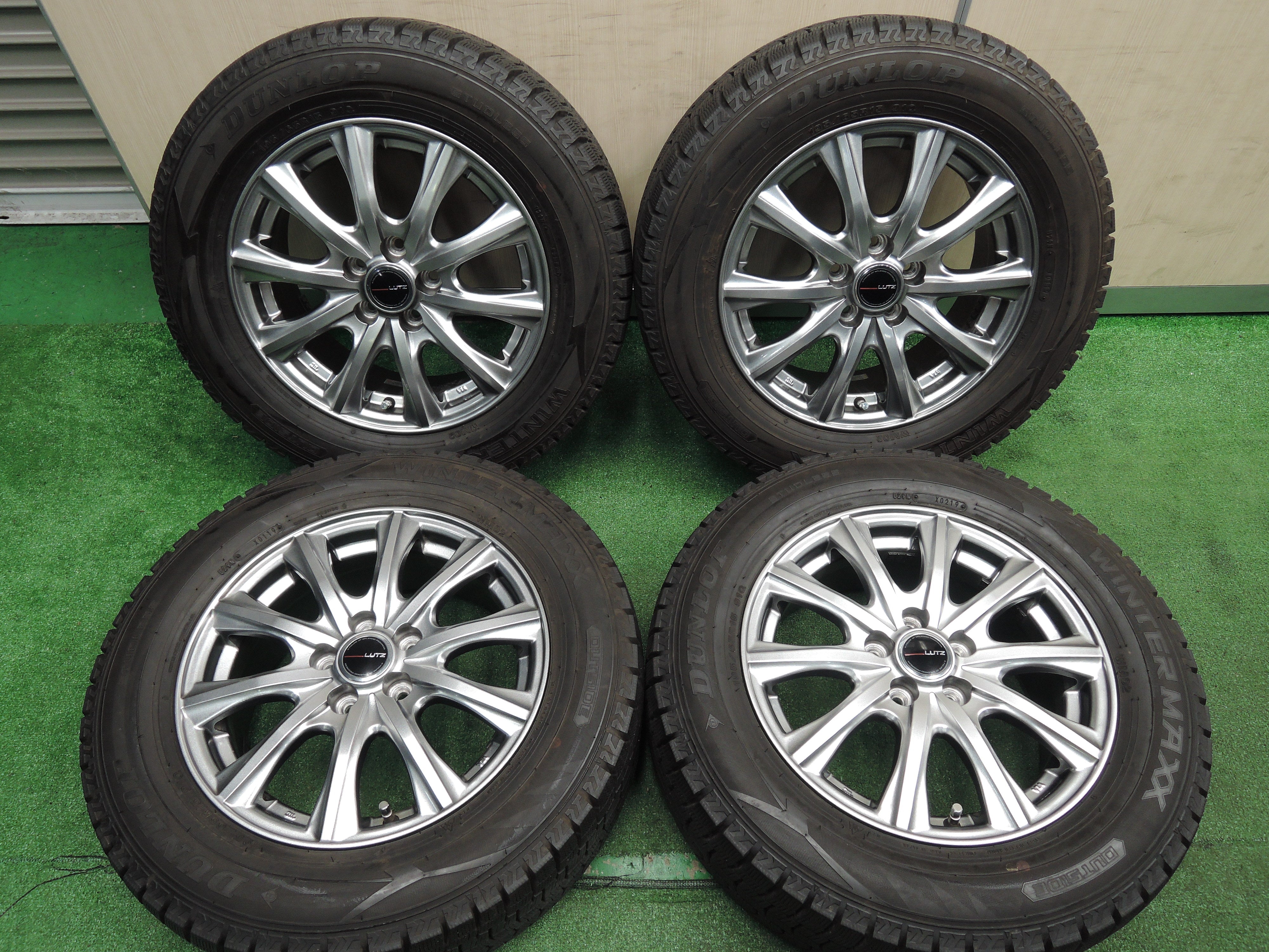 送料無料*バリ溝！19年！キレイ！9.5分☆スタッドレス 195/65R15 ダンロップ ウインターマックス WM02 LUTS 社外 ア |  名古屋/岐阜の中古カー用品・工具の買取/販売ならガレージゲット