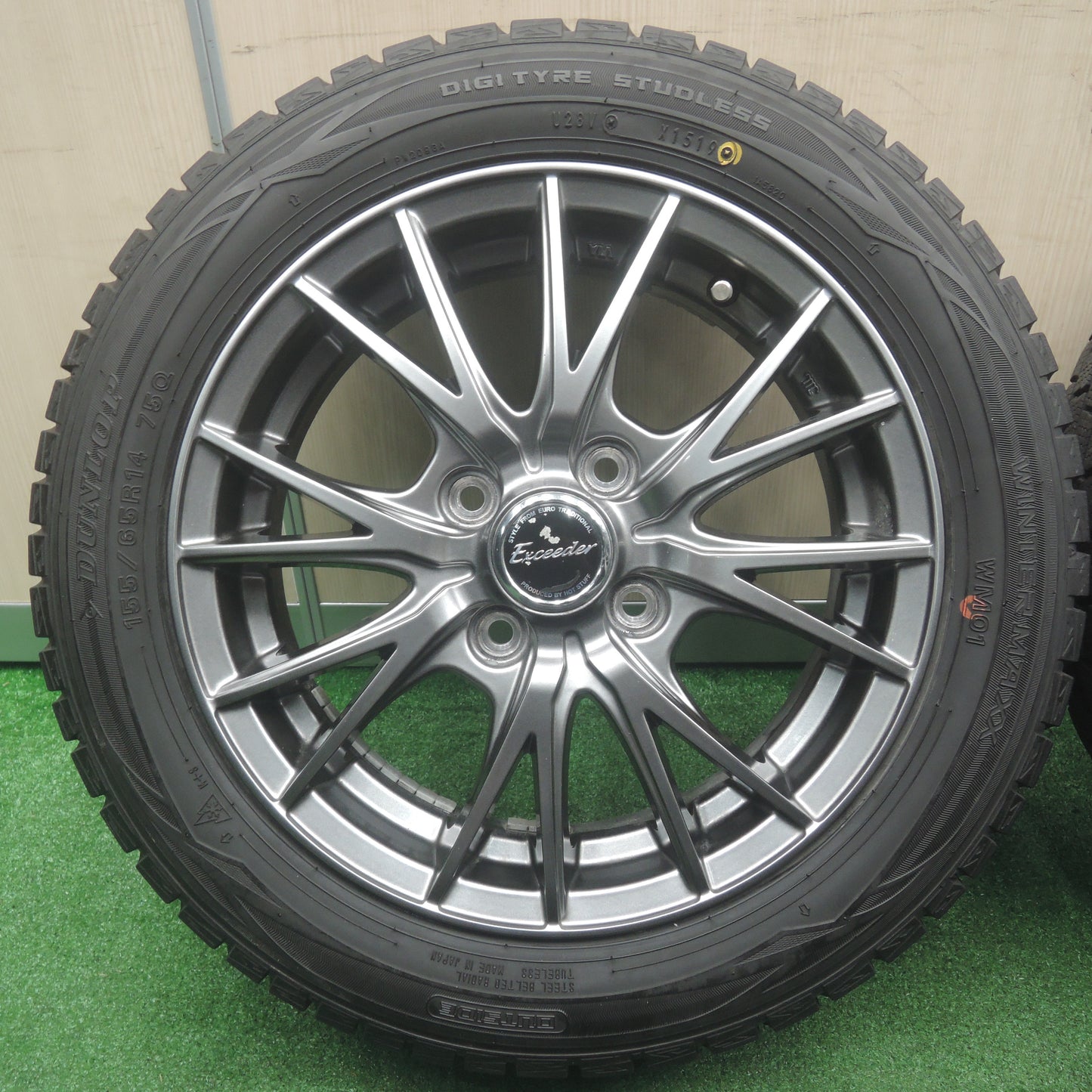 *送料無料*バリ溝！19年！キレイ！8.5分★スタッドレス 155/65R14 ダンロップ ウインターマックス WM01 Exceeder エクシーダー 14インチ PCD100/4H★3110706NJス