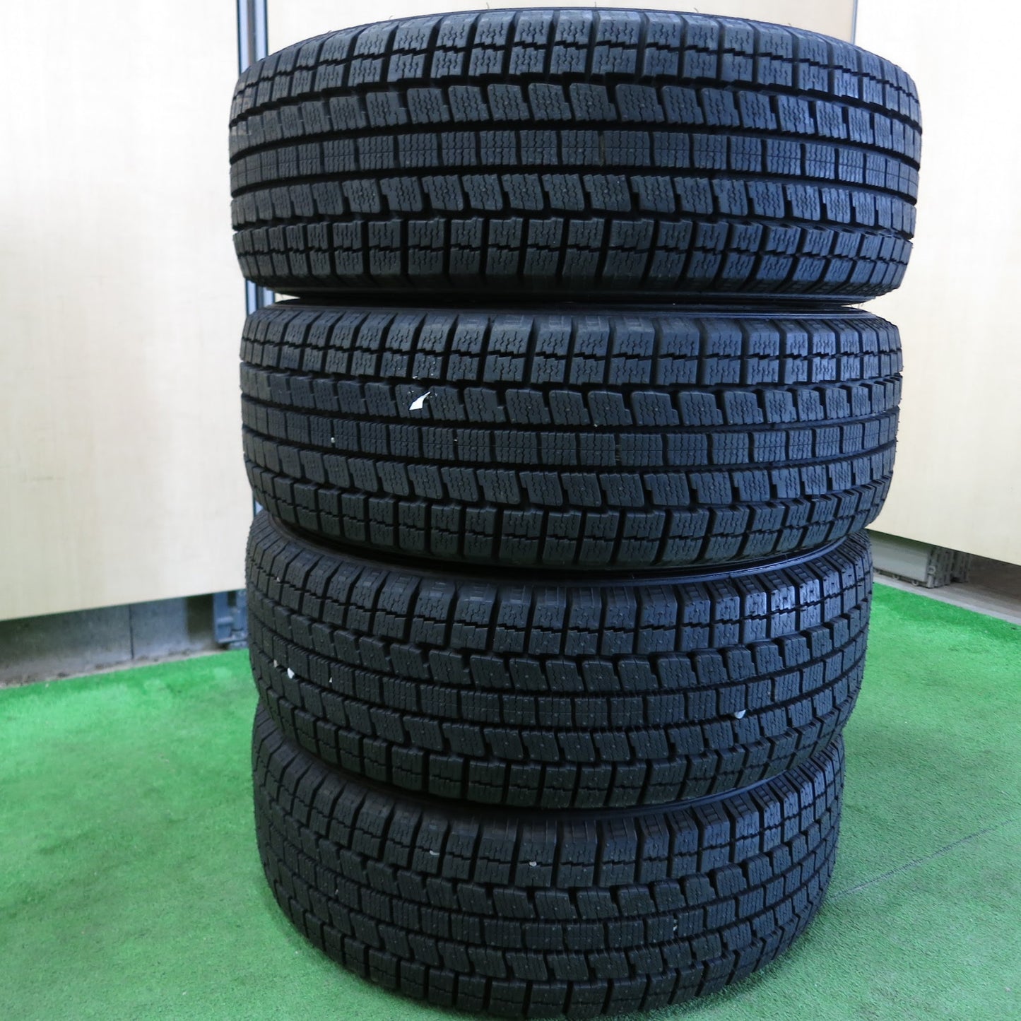 [送料無料]超バリ溝！キレイ！ほぼ10分★スタッドレス 175/65R14 オートバックス ノーストレック N1 JOKER weds ジョーカー 14インチ PCD100/4H★3062404サス