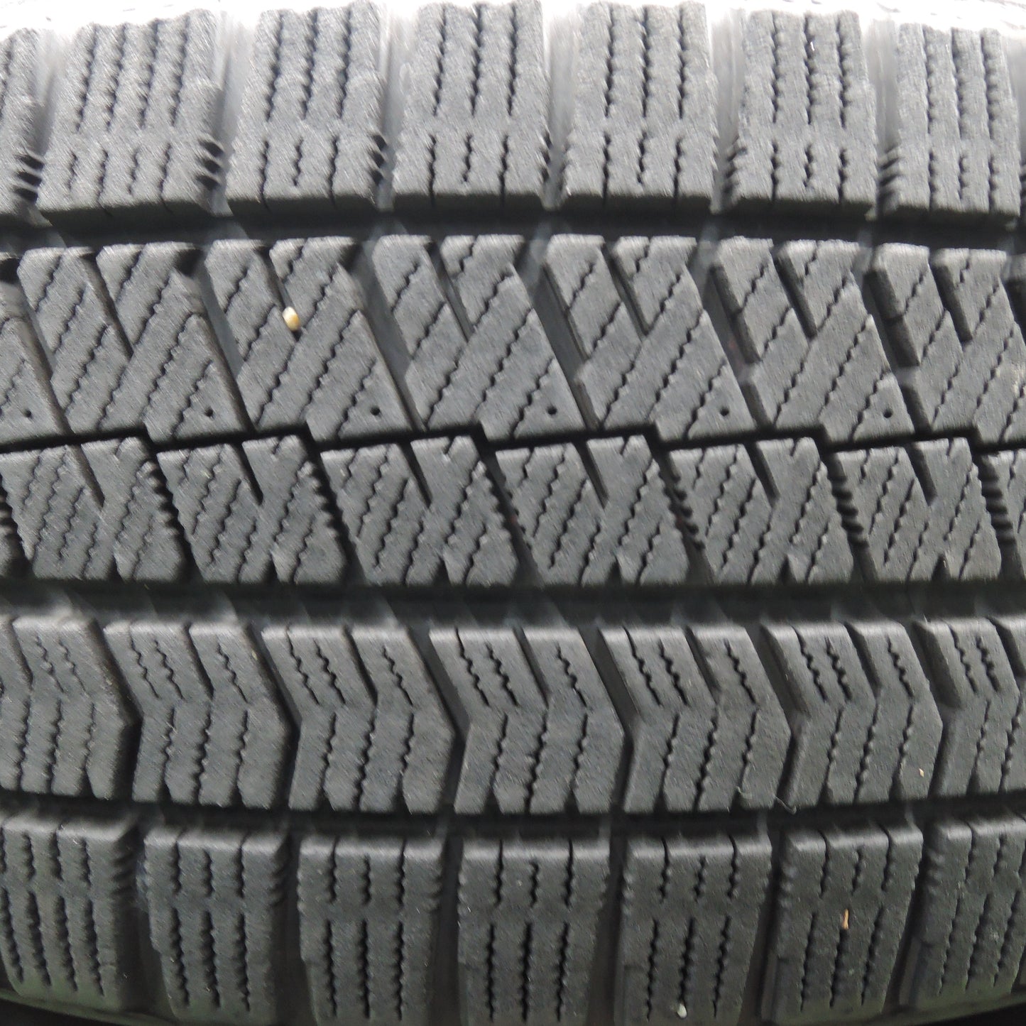 *送料無料*キレイ！19年★スタッドレス 215/60R17 ブリヂストン ブリザック VRX2 EuroSpeed MANARAY SPORT 17インチ PCD114.3/5H★3120910HAス