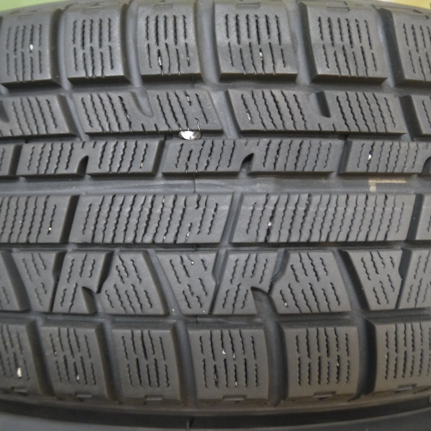 *送料無料*バリ溝！20年！キレイ！9.5分★プジョー等 EUROTECH 185/65R15 スタッドレス ヨコハマ アイスガード iG50 プラス ユーロテック 15インチ PCD108/4H★3122008Hス