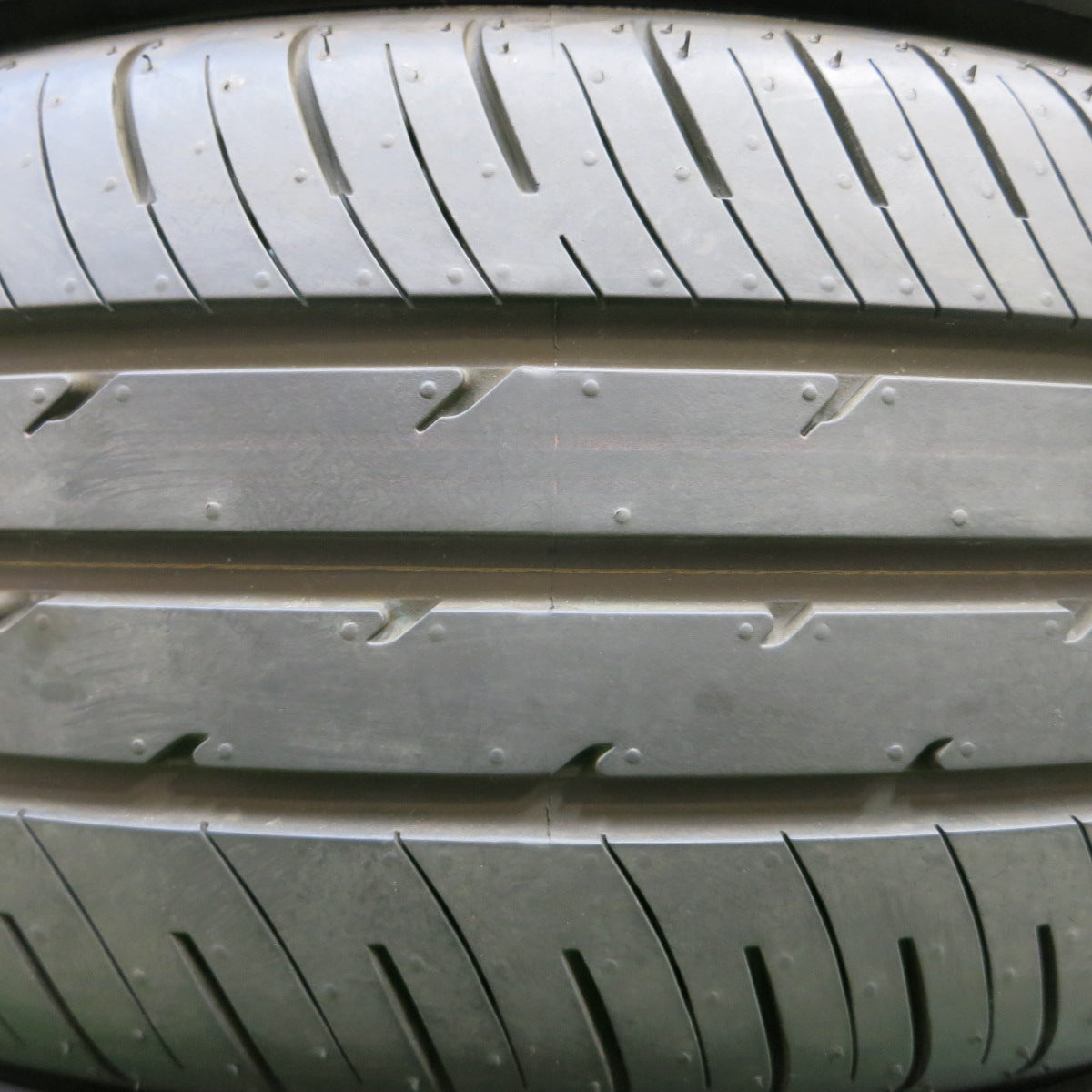 *送料無料*新車外し！23年★185/65R15 トーヨー ナノエナジー J67 タイヤ 15インチ アクア フィールダー シエンタ フリード ノート 等★3120611イノタ