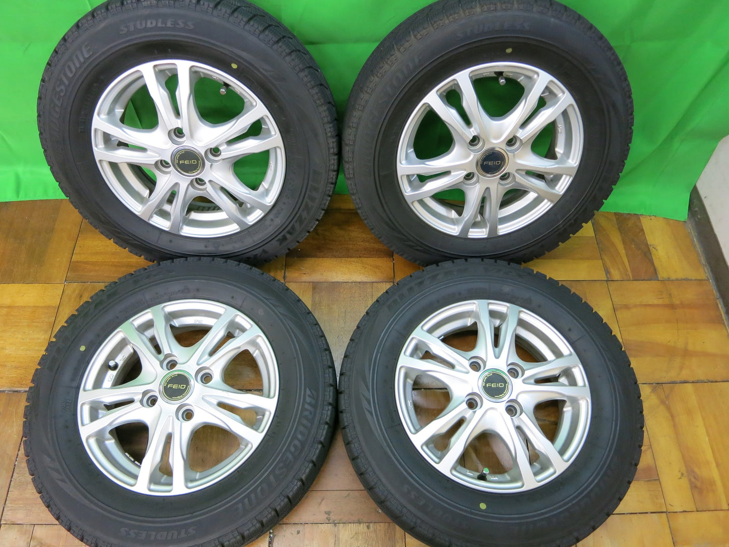 [送料無料]4本価格★スタッドレス 145/80R13 ブリヂストン ブリザック VRX FEID 13インチ PCD100/4H★2011408ヒス