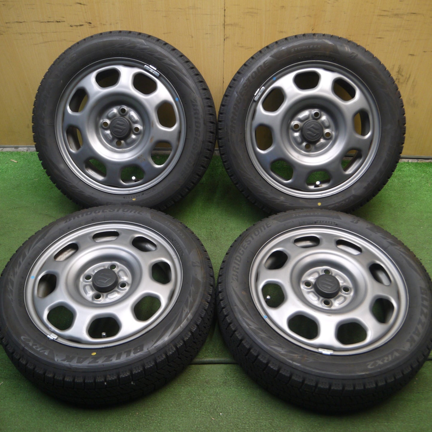 *送料無料* バリ溝！22年！ほぼ10分★スズキ ハスラー 純正 スチール 165/60R15 スタッドレス ブリヂストン ブリザック VRX2 PCD100/4H★4022801Hス