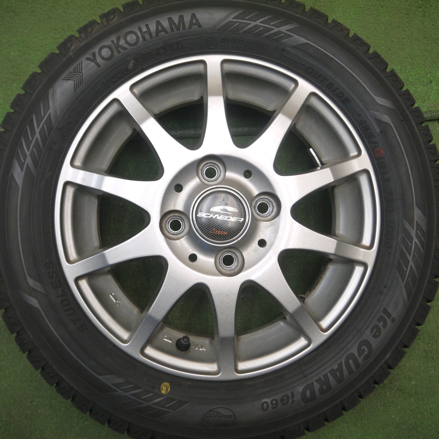 *送料無料* バリ溝！21年！ほぼ10分★スタッドレス 155/65R13 ヨコハマ アイスガード iG60 SCHNEIDER ATECH シュナイダー 13インチ PCD100/4H★4021301Hス