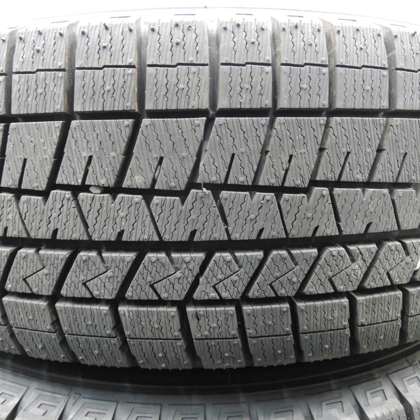 *送料無料* 超バリ溝！22年！キレイ！ほぼ10分★スタッドレス 205/60R16 ダンロップ ウインターマックス03 DUFACT デュファクト 16インチ PCD114.3/5H★4022305NJス