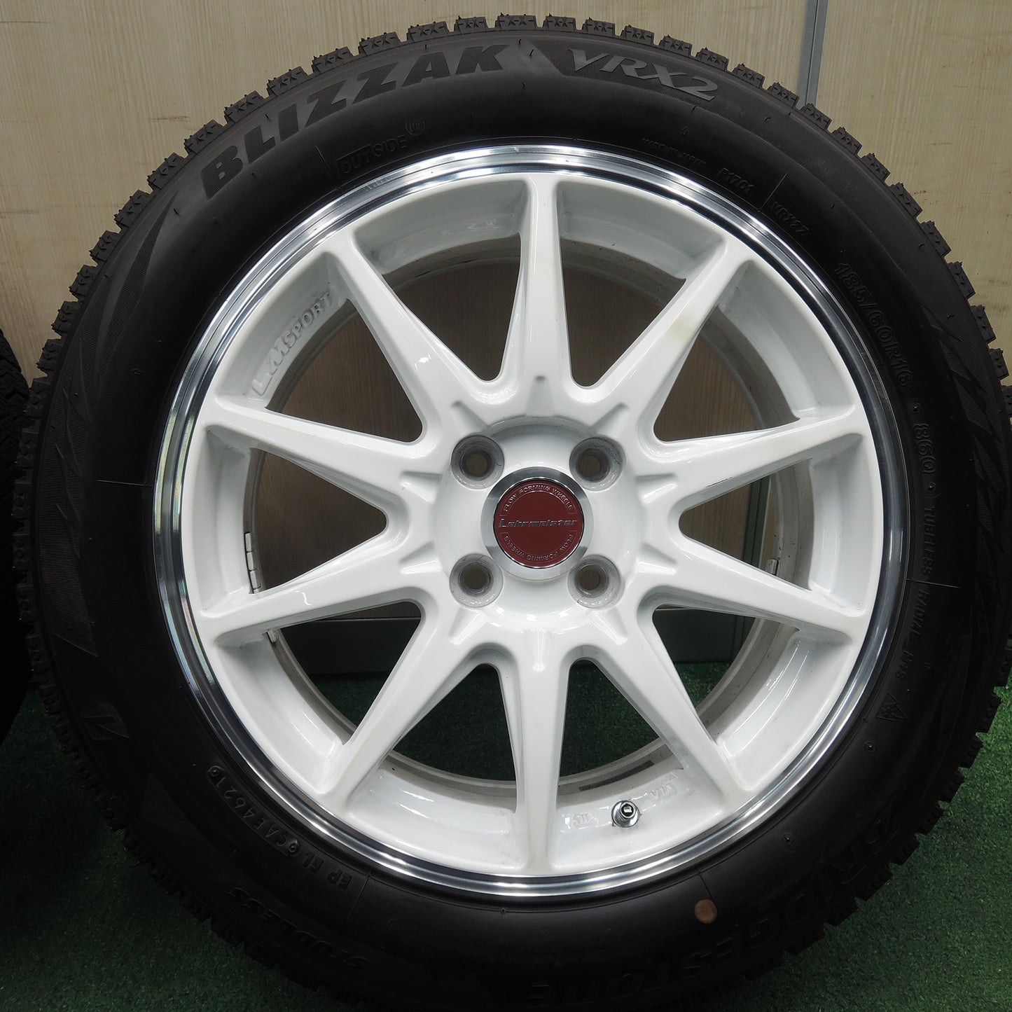 *送料無料*バリ溝！21年！綺麗！ほぼ10分★Lehrmeister LMSPORT 185/60R16 スタッドレス ブリヂストン ブリザック VRX2 レアマイスター PCD100/4H★3120217HAス