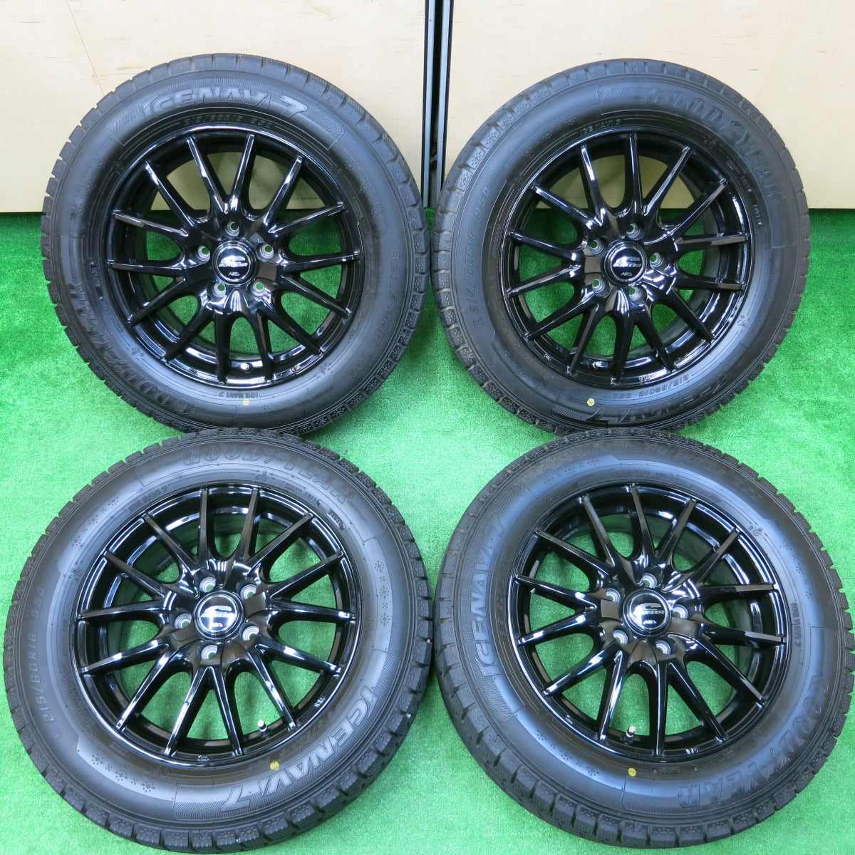 *送料無料*バリ溝！21年！キレイ！ほぼ10分★スタッドレス 215/60R16 グッドイヤー アイスナビ7 SCHNEIDER MiD シュナイダー 16インチ PCD114.3/5H★3111804イス