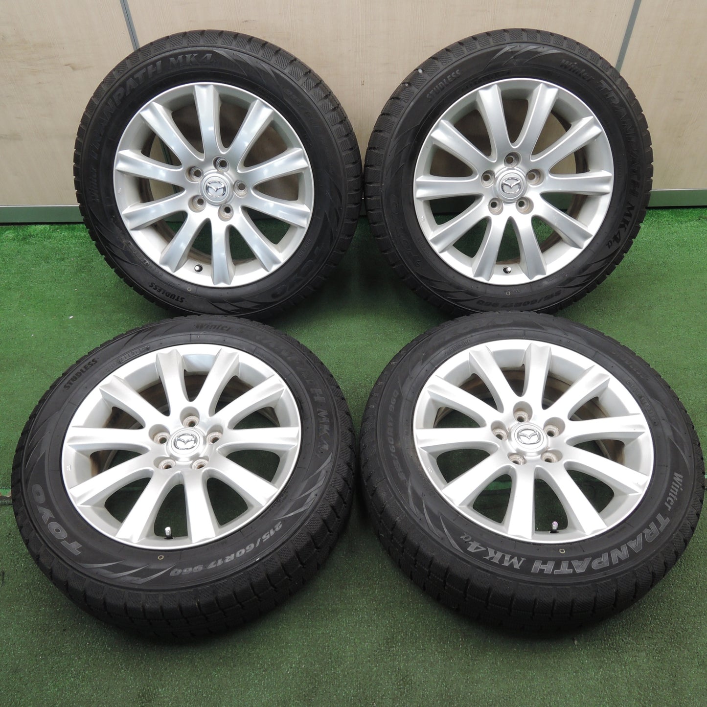 *送料無料* バリ溝！9.5分★マツダ MPV 純正 215/60R17 スタッドレス トーヨー ウインター トランパス MK4α 17インチ PCD114.3/5H★4030103TNス