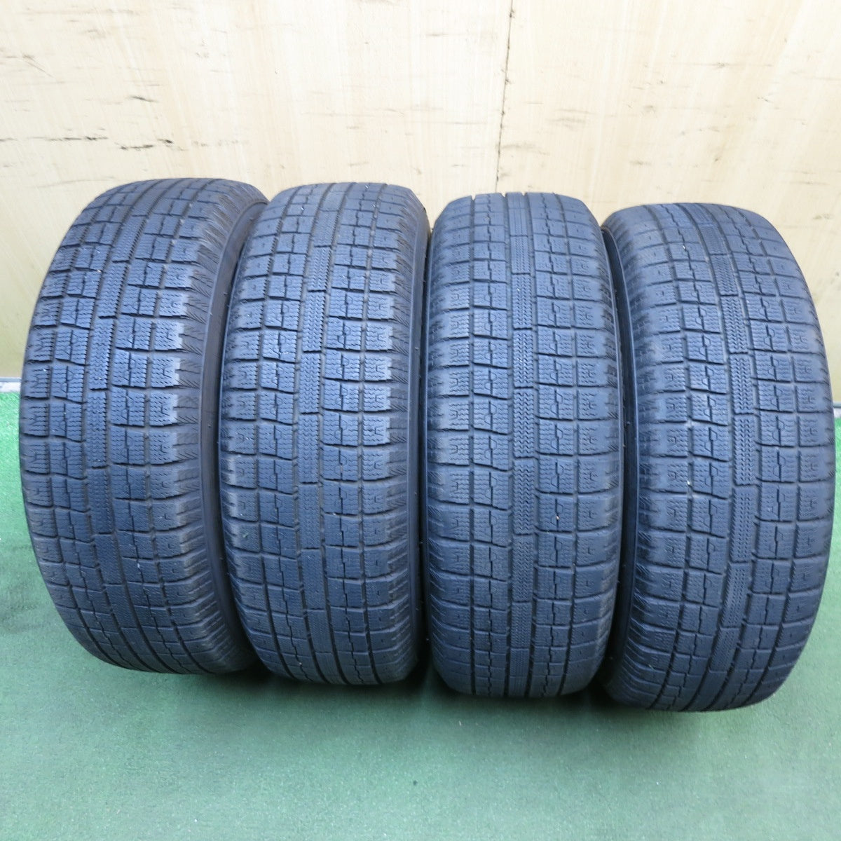 *送料無料* バリ溝！9分★スタッドレス 175/65R15 トーヨー ガリット G5 NIRVANA NV ニルヴァーナ 15インチ PCD100/4H★4020907KKス