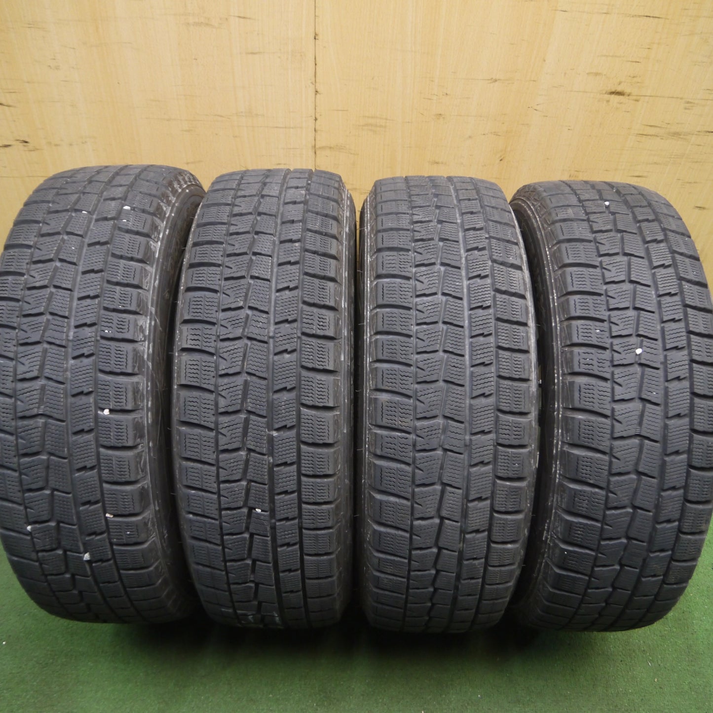 *送料無料* バリ溝！キレイ！9分★スタッドレス 185/65R15 ダンロップ ウインターマックス WM01 ECO FORME エコフォルム PCD100/4H★4022609Hス