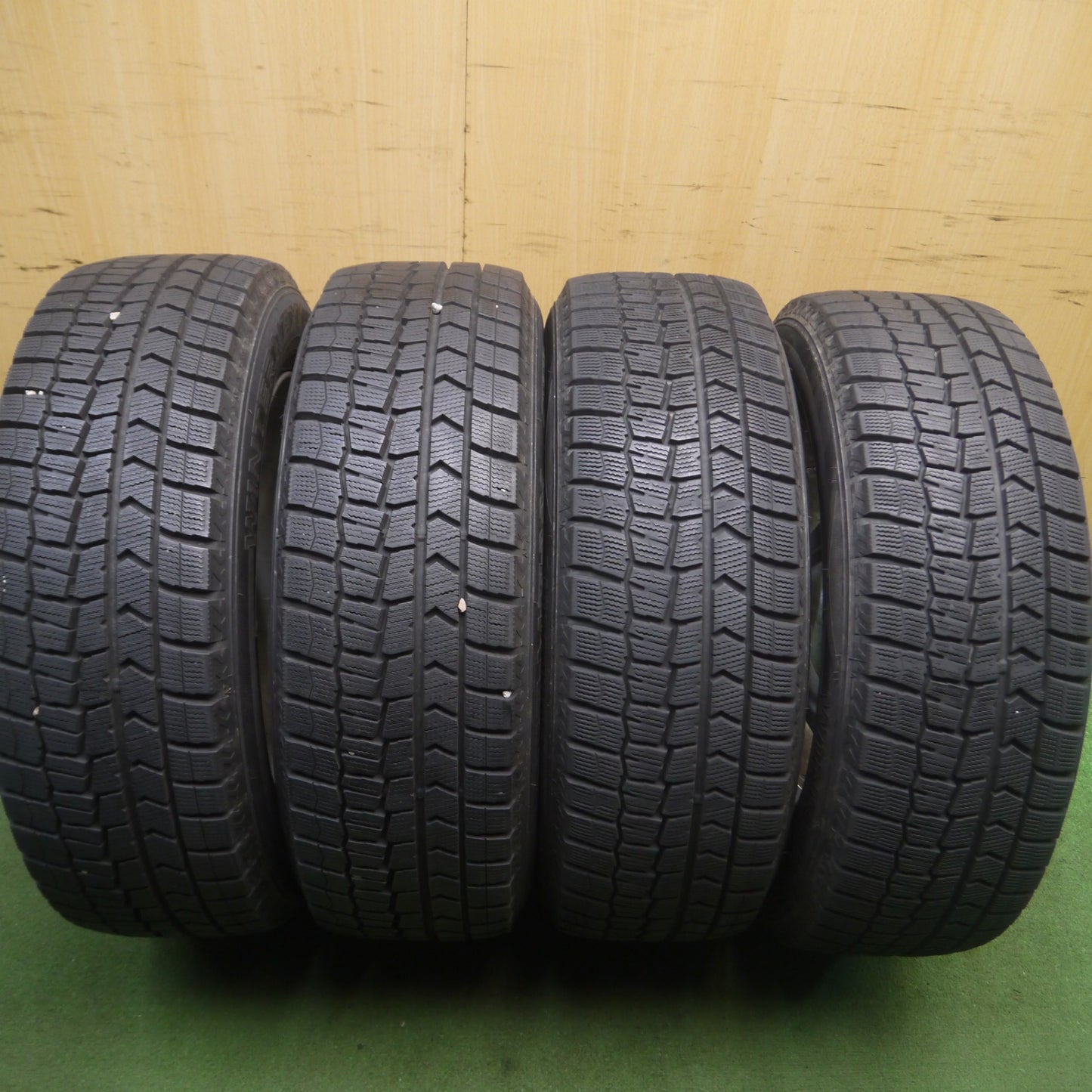 *送料無料* バリ溝！キレイ！ほぼ10分★スタッドレス 205/65R16 ダンロップ ウインターマックス WM02 Esprine 16インチ PCD114.3/5H★4021903Hス