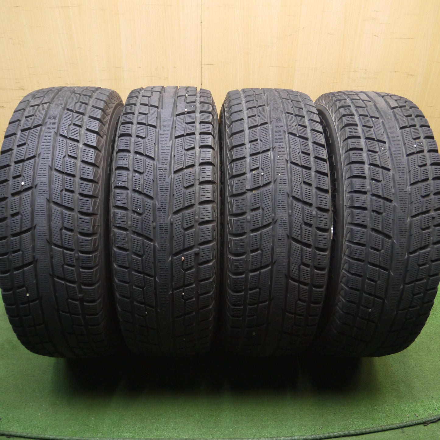 *送料無料*バリ溝！キレイ！9分★スタッドレス KEELER キーラー 265/70R17 ヨコハマ ジオランダー i/T-S 17インチ PCD139.7/6H★3121516Hス