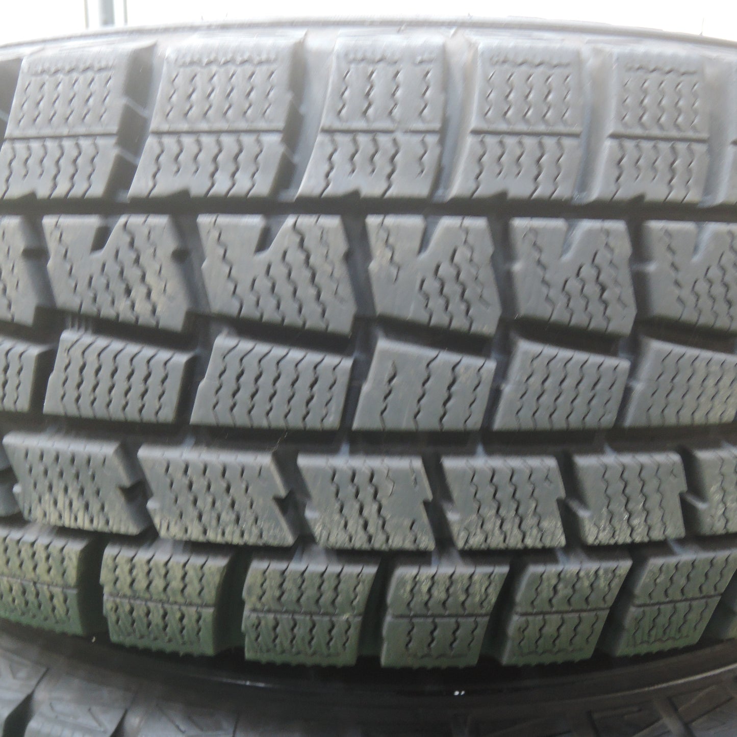 *送料無料*バリ溝！19年！綺麗！9.5分★スタッドレス 175/70R14 ダンロップ ウインターマックス WM01 GYLE VIVAZA ガイル 14インチ PCD100/4H★3120810SYス