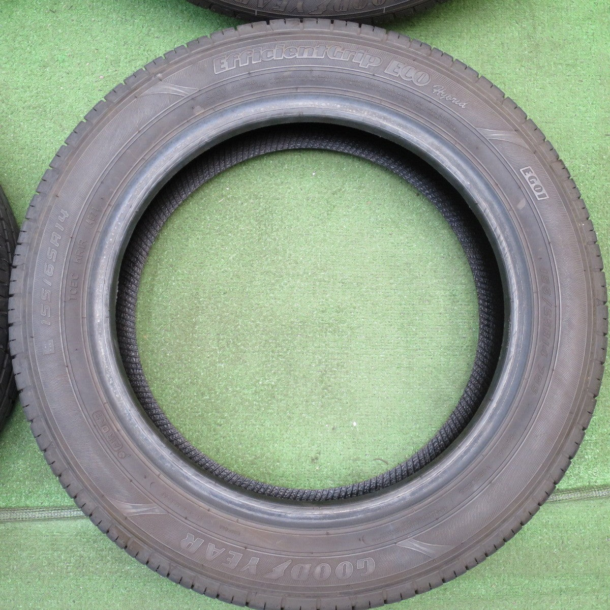 *送料無料* バリ溝！22年！9分★155/65R14 グッドイヤー EfficientGrip ECO hybrid EG01 EG02 タイヤ 14インチ N-BOX タント ムーヴ等★4031007KKノタ