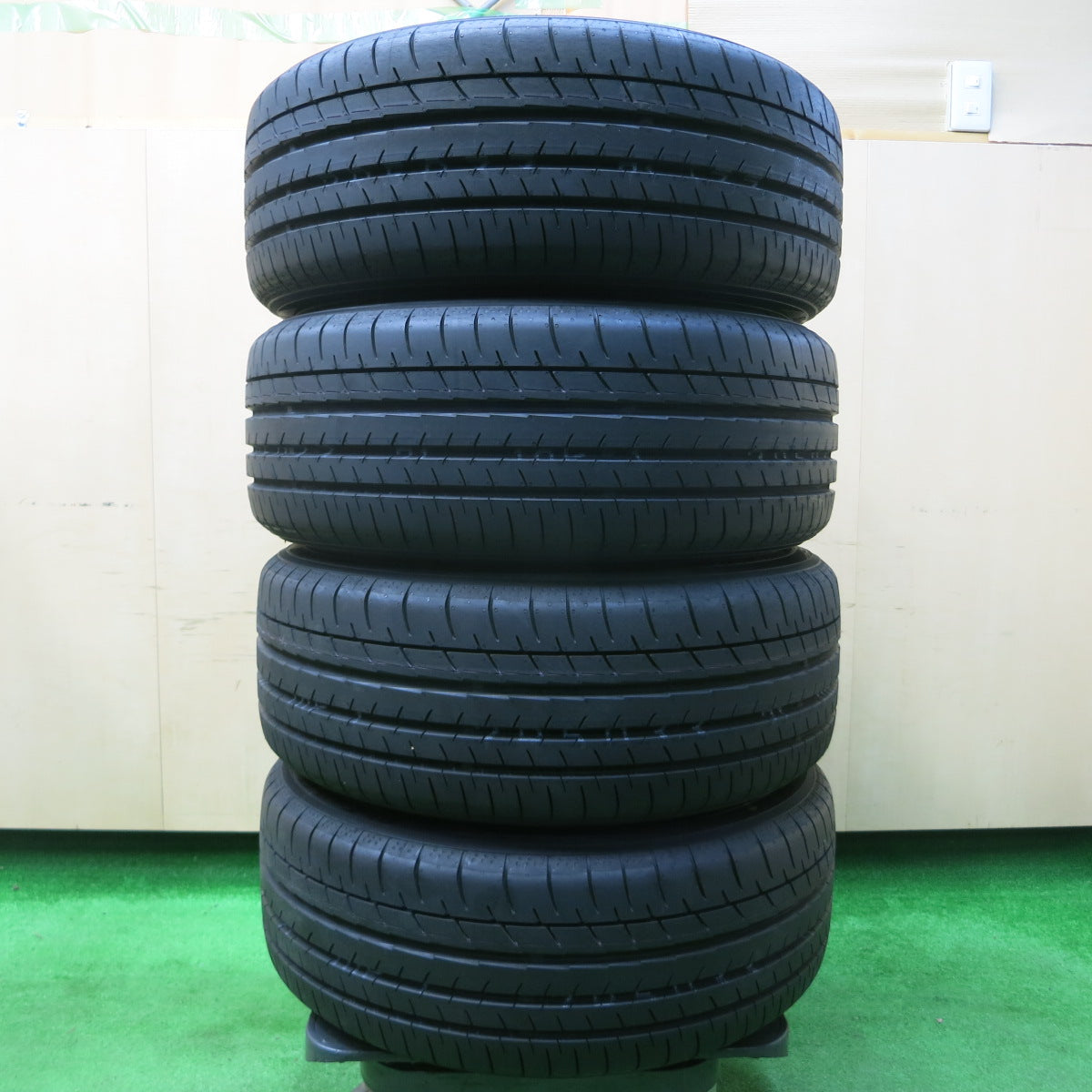 *送料無料*新車外し！23年★トヨタ カローラ ツーリング W×B 純正 215/45R17 ヨコハマ BluEarth-GT AE51 17インチ PCD100/5H★3121604イノ