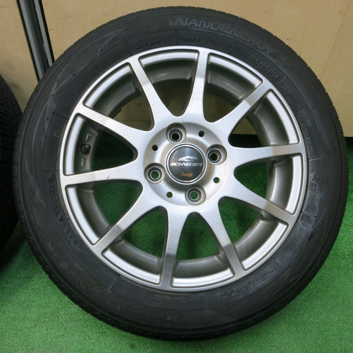 *送料無料* 4本価格★155/65R14 トーヨー ナノエナジー3 SCHNEIDER ATECH シュナイダー 14インチ PCD100/4H★4021607イノ