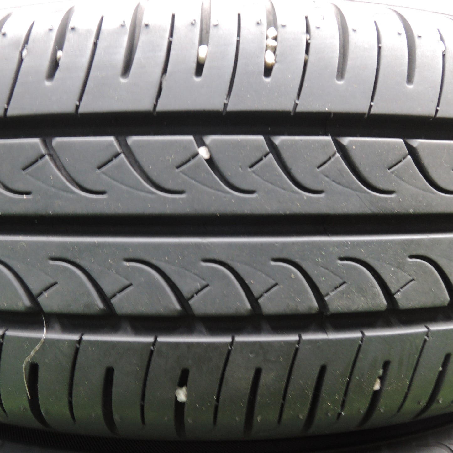 *送料無料* バリ溝！22年！キレイ！9.5分★175/60R16 ヨコハマ ブルーアース STRANGER ストレンジャー 16インチ PCD100/4H★4020310HAノ