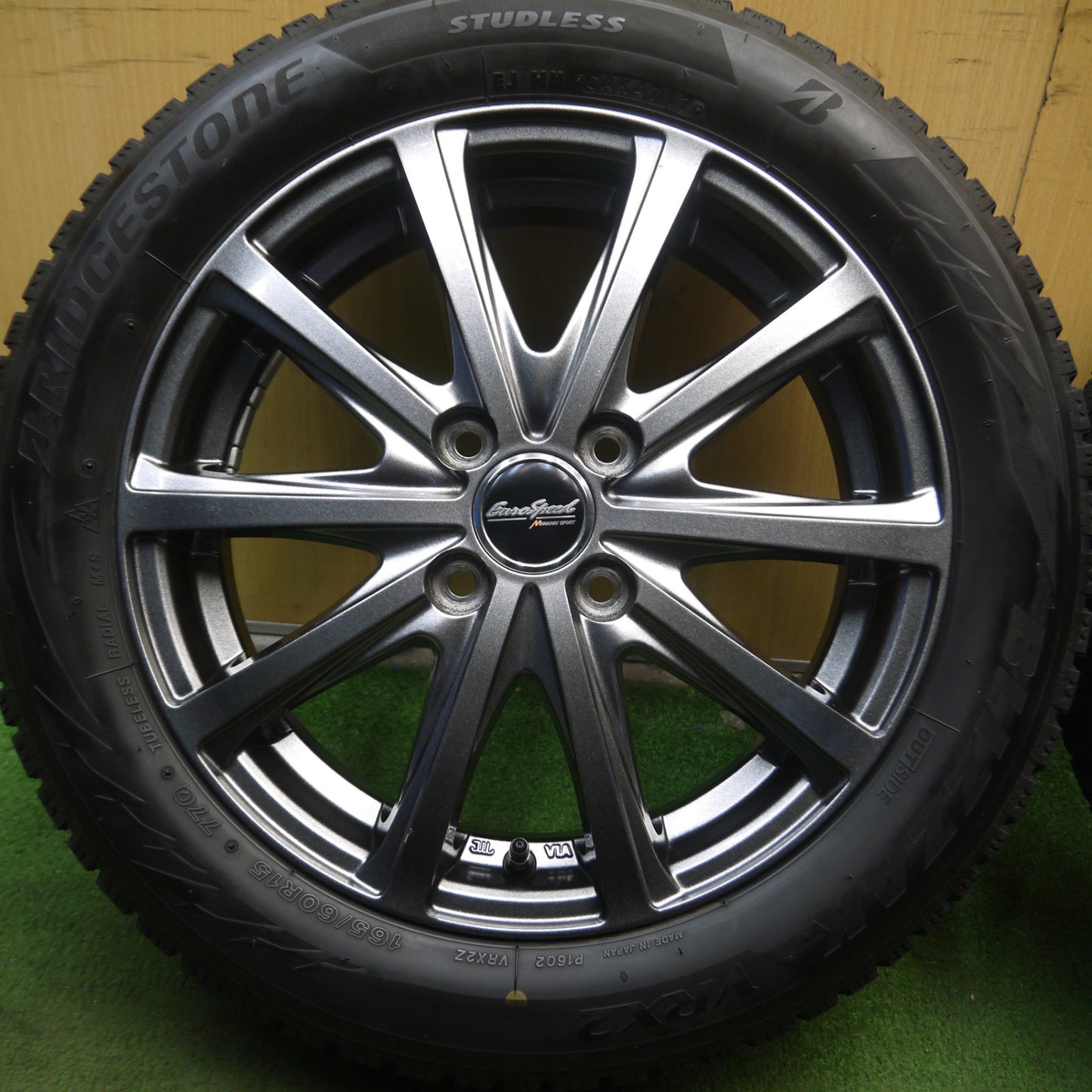 *送料無料* キレイ★スタッドレス 165/60R15 ブリヂストン ブリザック VRX2 EuroSpeed MANARAY SPORT 15インチ PCD100/4H★4021603Hス