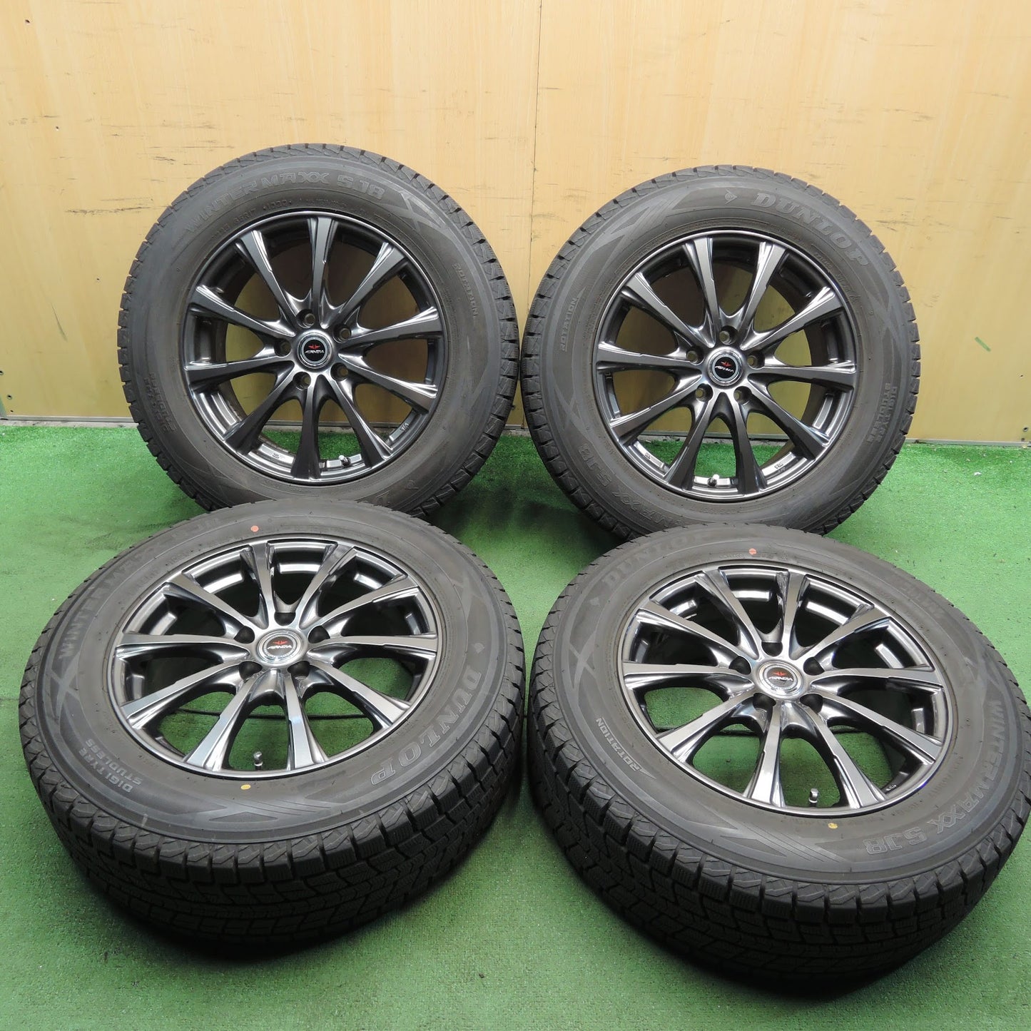 [送料無料]キレイ★スタッドレス 225/65R17 ダンロップ ウインターマックス SJ8 AIRNOVA エアノヴァ 17インチ PCD114.3/5H★3091904クス