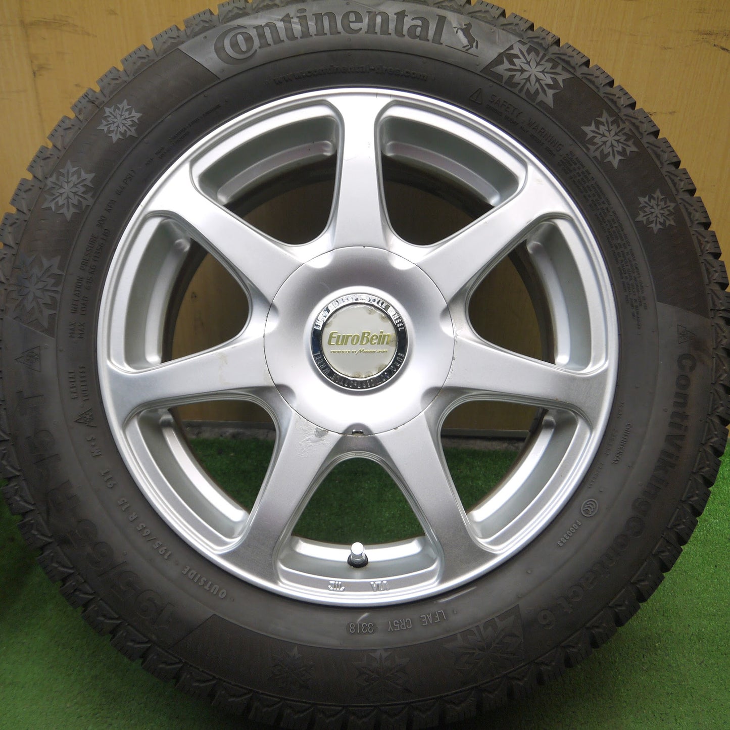 [送料無料]バリ溝！9.5分★スタッドレス 195/65R15 コンチネンタル コンチバイキング コンタクト6 EuroBein MANARAY SPORT PCD100 114.3/5H マルチ★3091202Hス