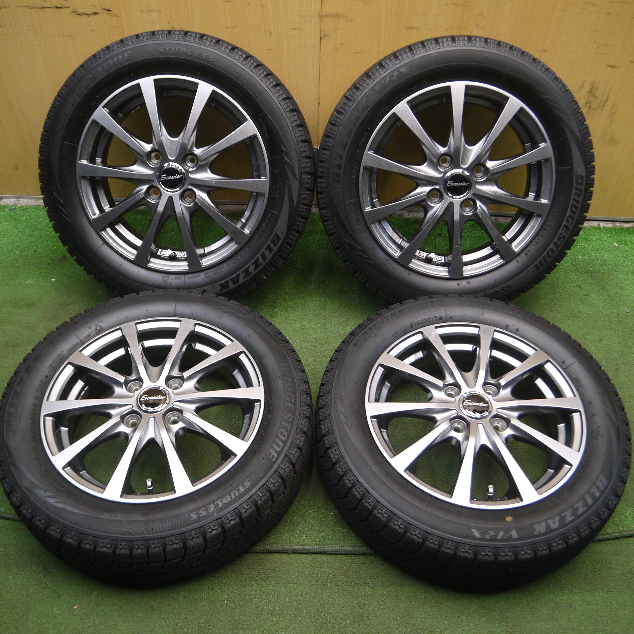 送料無料*バリ溝！19年！キレイ！9分☆スタッドレス 155/65R14