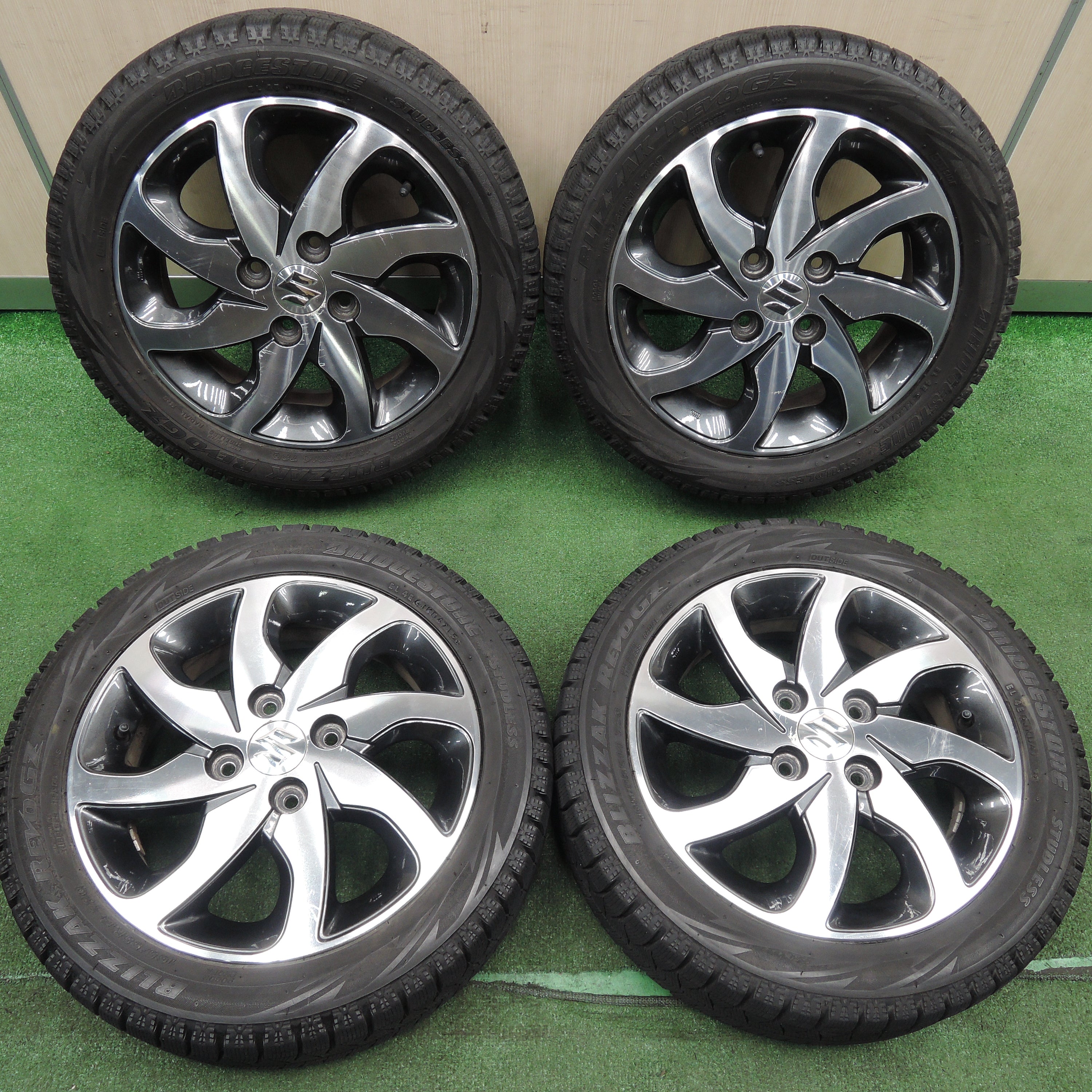 *送料無料*バリ溝！9.5分★スズキ パレット 純正 165/55R14 スタッドレス ブリヂストン ブリザック REVO GZ  PCD100/4H★3121311TNス