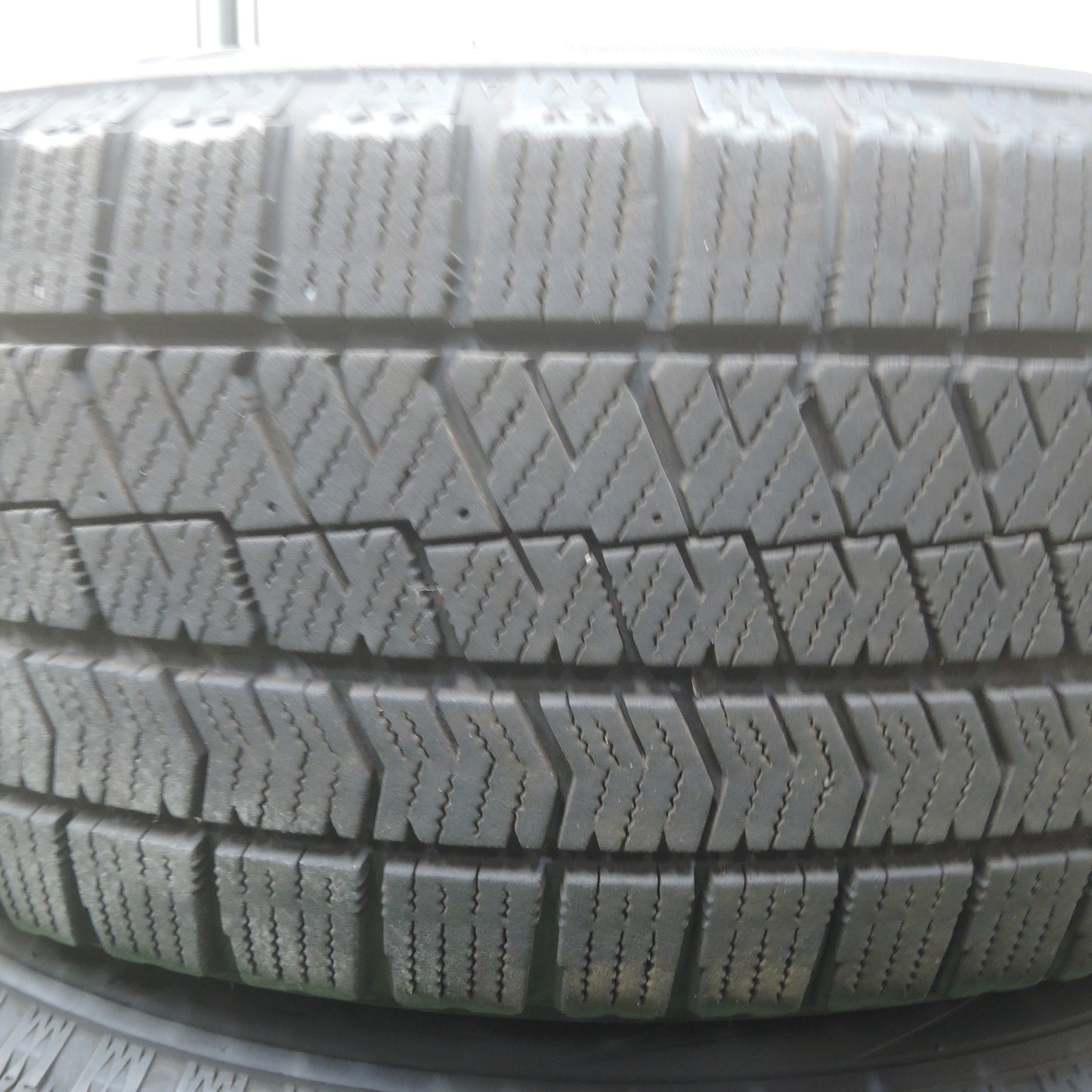 *送料無料*キレイ★プリウス 等 195/65R15 スタッドレス ブリヂストン ブリザック VRX2 AXEL アクセル 15インチ PCD100/5H★3112005SYス