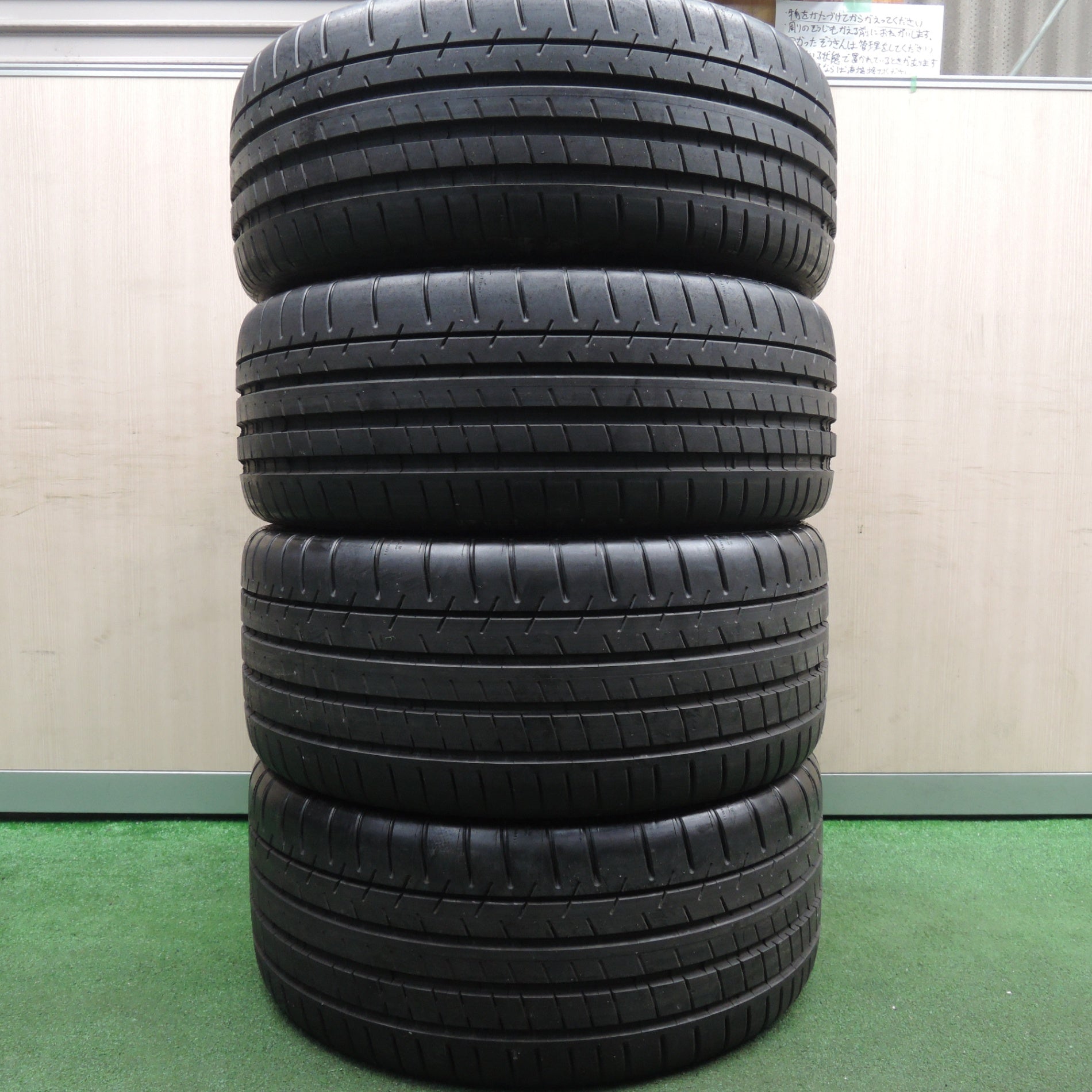 送料無料* バリ溝！キレイ！9.5分☆BMW F20 F22 M235i M135i 純正 225/40R18 245/35R18 ミシュ |  名古屋/岐阜の中古カー用品・工具の買取/販売ならガレージゲット