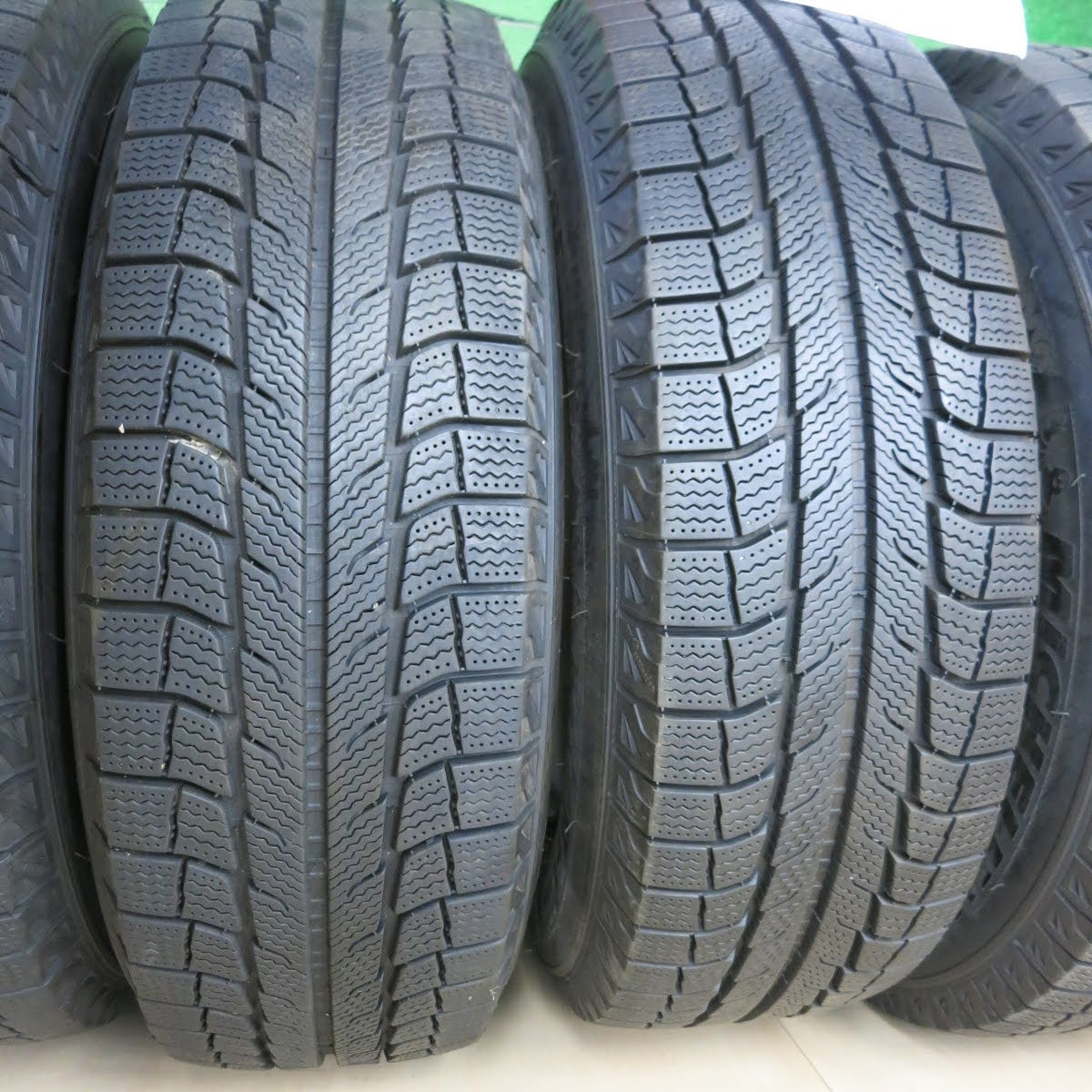 [送料無料]バリ溝！9.5分★スタッドレス 215/70R16 ミシュラン LATITUDE X-ICE XI2 Gurtna weds 16インチ PCD100 114.3/5H マルチ★3062301ヌス