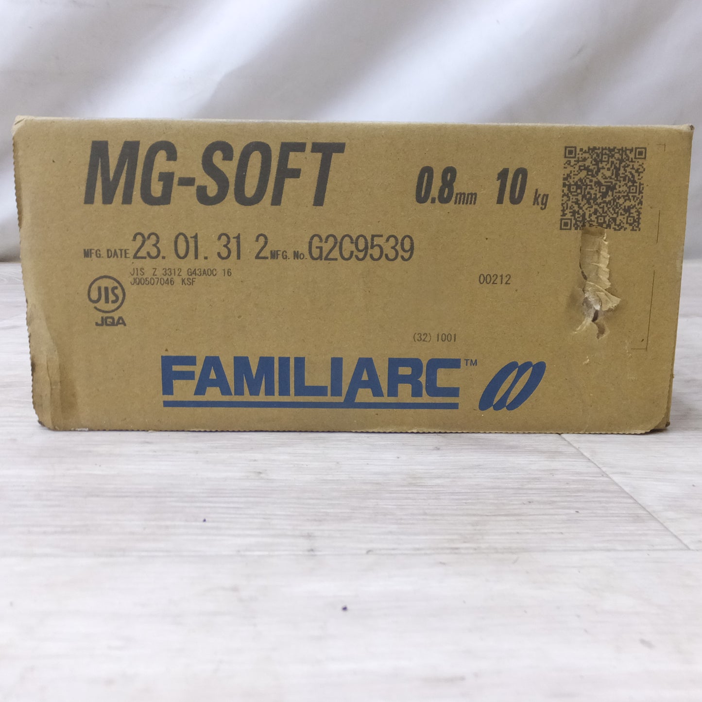 [送料無料] 未使用◆KOBELCO 神戸製鋼 FAMILIARC MG-SOFT ソリッドワイヤー 溶接ワイヤ 0.8mm 10kg◆