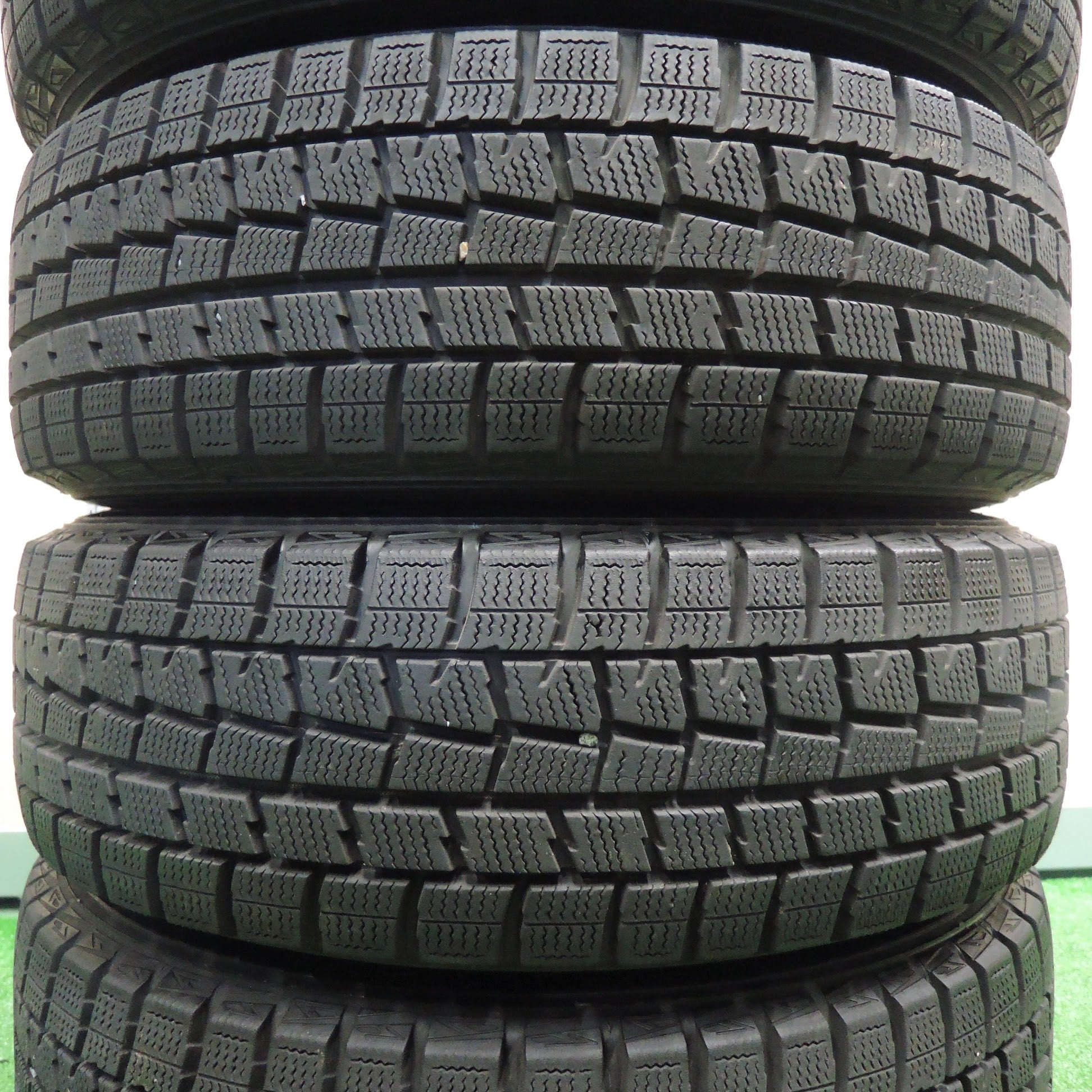 [送料無料]バリ溝！キレイ！9.5分★スタッドレス 175/65R15 ダンロップ ウインターマックス WM01 DUFACT デュファクト  15インチ PCD100/4H★3092401NJス