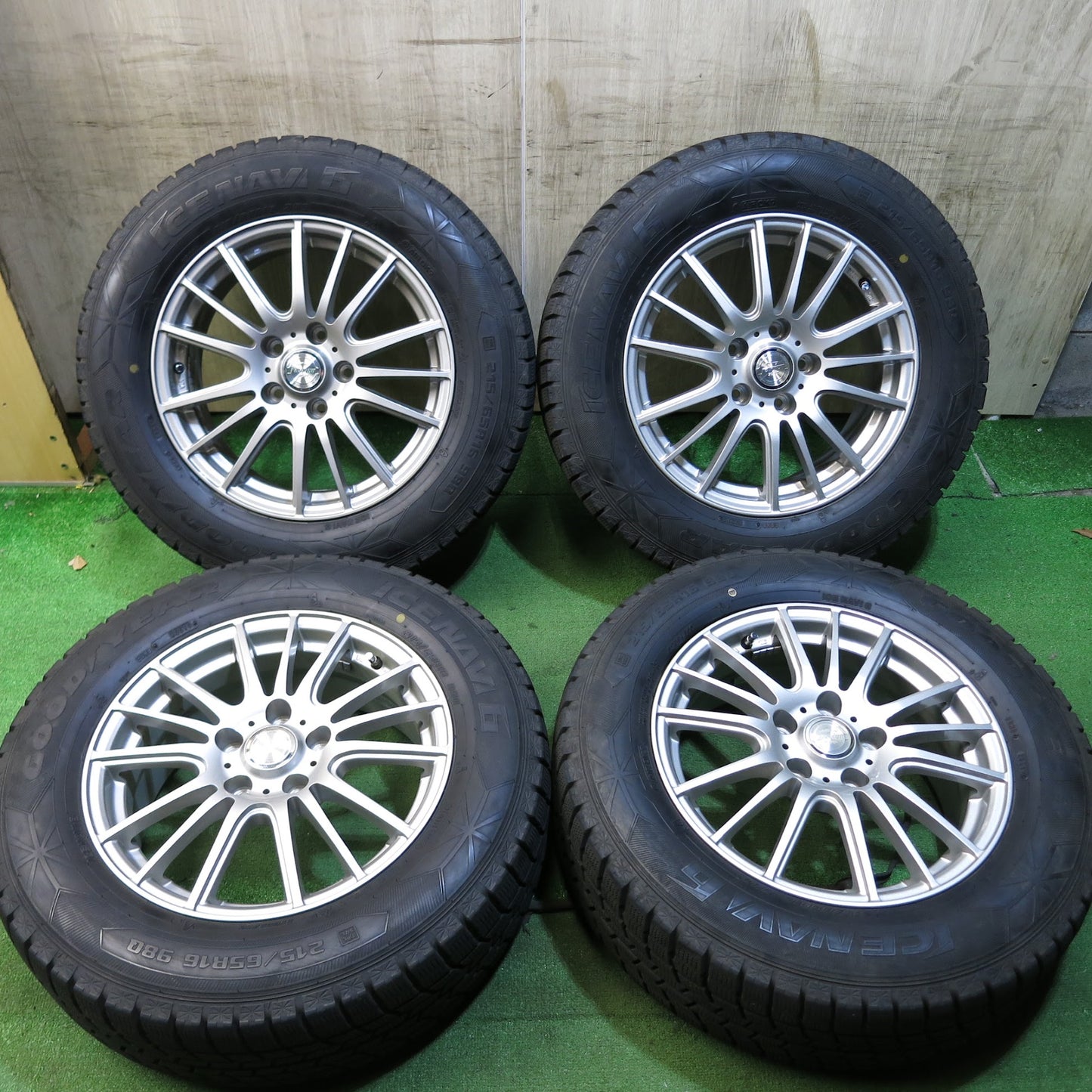 [送料無料]バリ溝！19年！キレイ！9分★スタッドレス 215/65R16 グッドイヤー アイスナビ6 ravrion selzer ラブリオン 16インチ PCD114.3/5H★3042807Hス