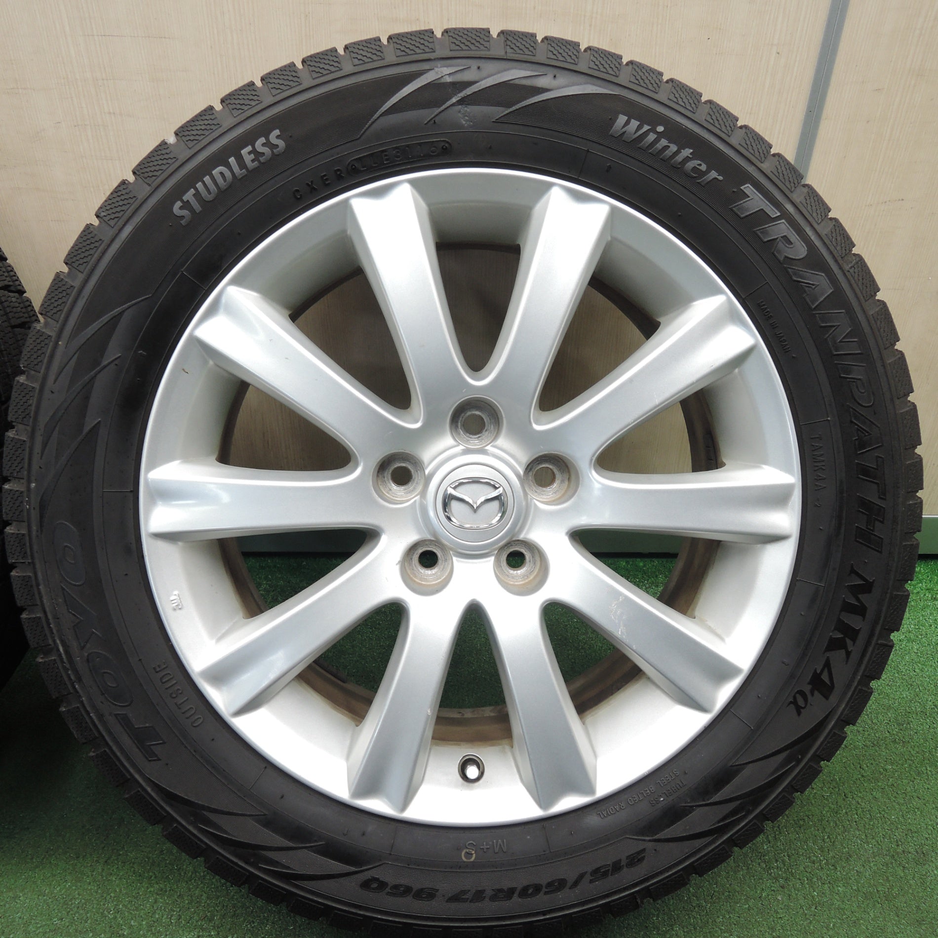 送料無料* バリ溝！9.5分☆マツダ MPV 純正 215/60R17 スタッドレス トーヨー ウインター トランパス MK4α 17イン |  名古屋/岐阜の中古カー用品・工具の買取/販売ならガレージゲット