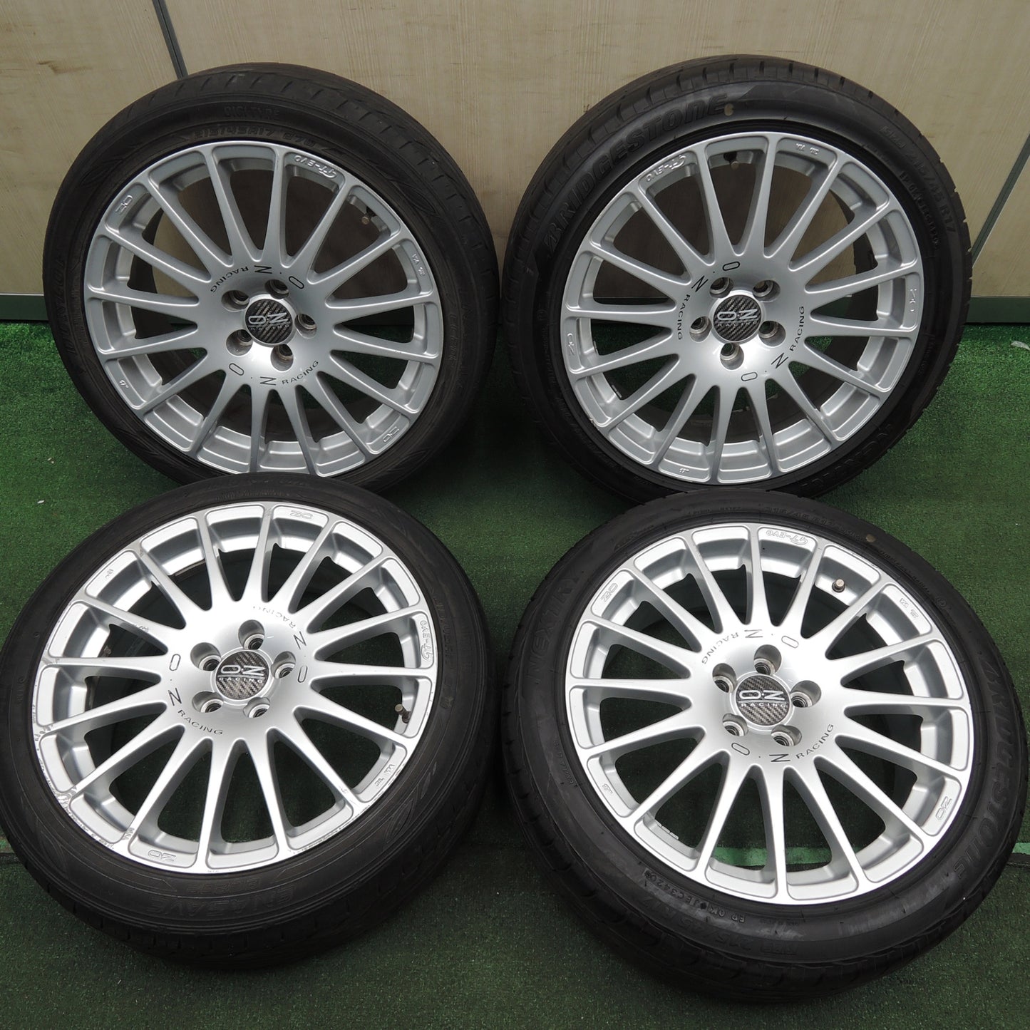 *送料無料* バリ溝！20年！9.5分★O・Z RACING GT-EVO 215/45R17 ブリヂストン ネクストリー ダンロップ OZレーシング PCD100/5H★4022501HAノ