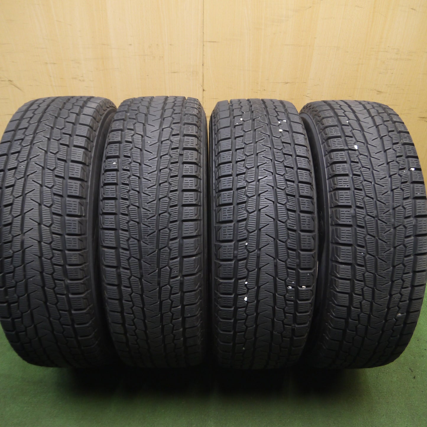 *送料無料*バリ溝！キレイ！9.5分★スタッドレス 225/65R17 ヨコハマ アイスガード G075 JOKER ジョーカー 17インチ PCD114.3/5H★3102003Hス