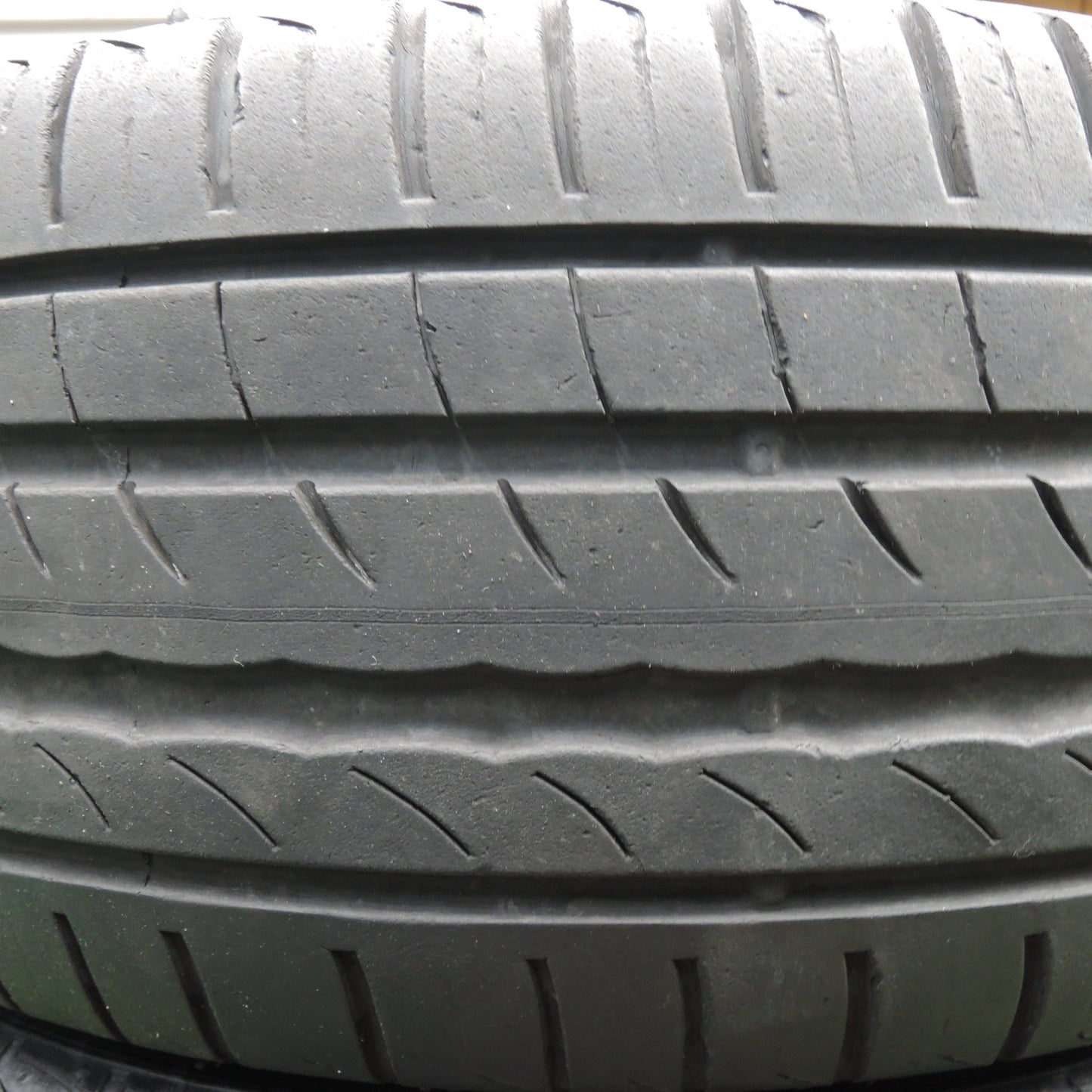 *送料無料* 4本価格★LEADING EDGE W201 245/40R19 ピレリ Cinturato P1 リーディングエッジ 19インチ PCD114.3/5H★4020303HAノ