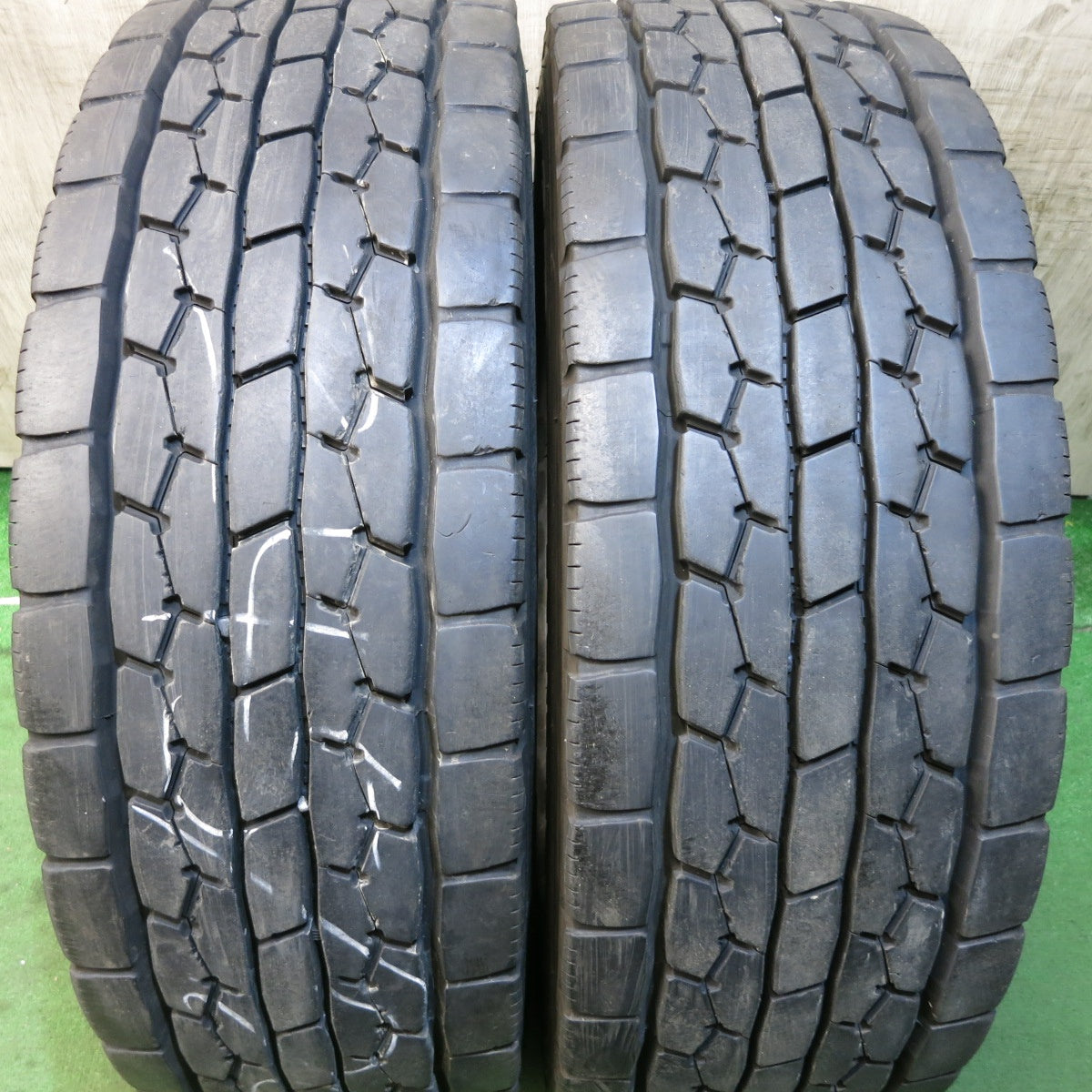 *送料無料*2本価格★トラック タイヤ 245/70R19.5 136/134J ダンロップ エナセーブ SP688 DECTES ミックス オールシーズン 19.5インチ★4013106クスタ