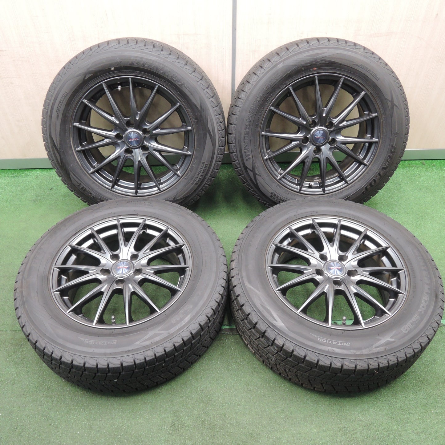 *送料無料* バリ溝！20年！キレイ！9.5分以上★スタッドレス 225/65R17 ダンロップ ウインターマックス SJ8 VELVA SPORTZ PCD114.3/5H★4022907NJス