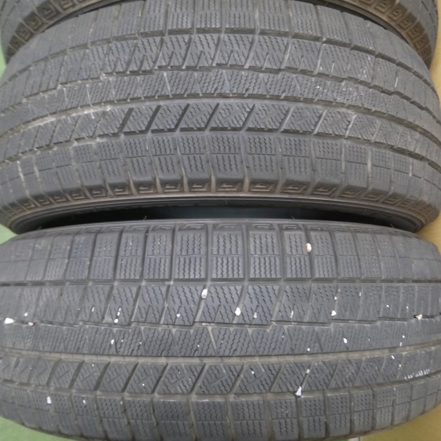 [送料無料]バリ溝！21年！9.5分★スタッドレス 205/55R16 ダンロップ ウインターマックス03 タイヤ 16インチ 86 BRZ レガシィ インプレッサ 等★3102706Hスタ